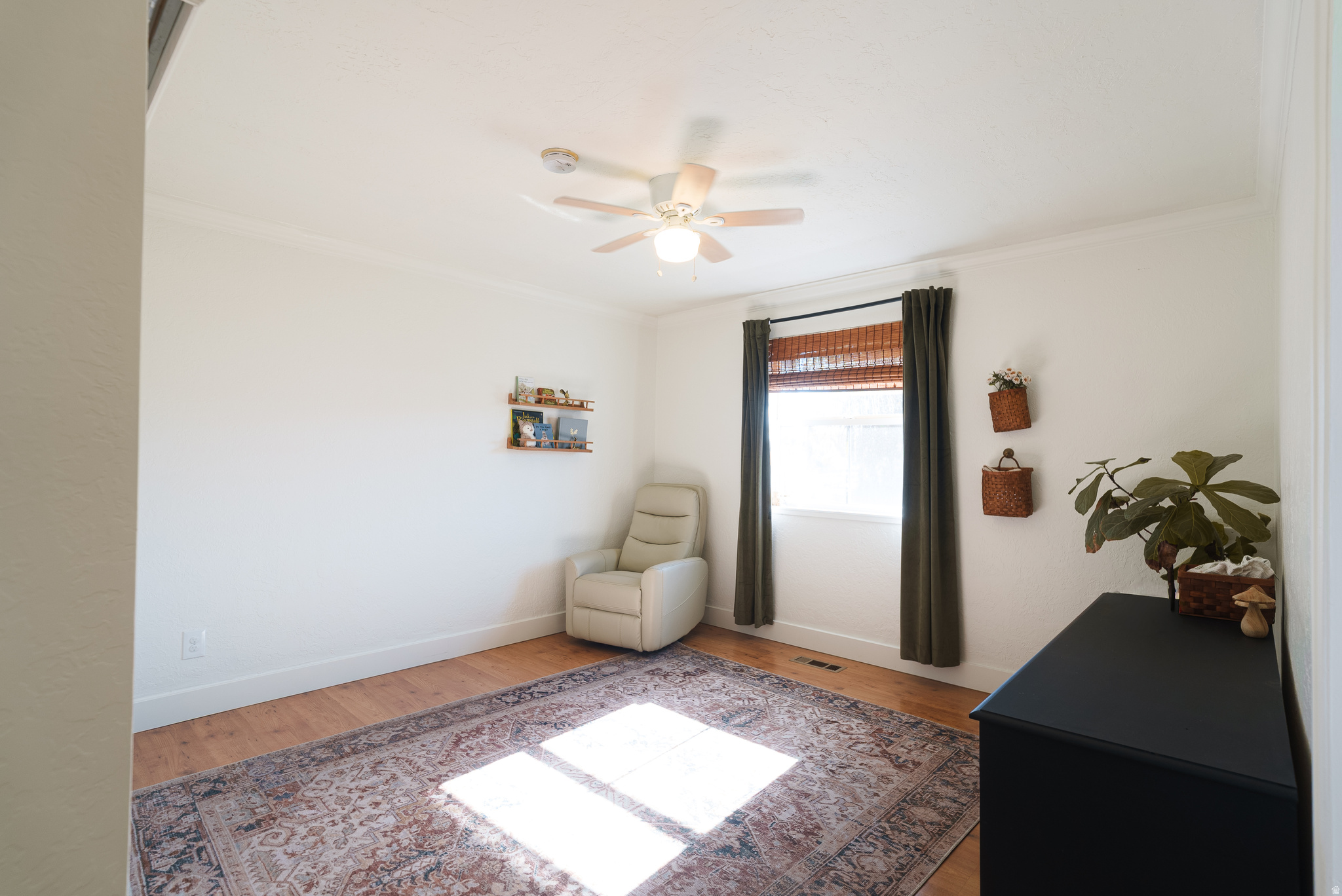 1003 W MAIN