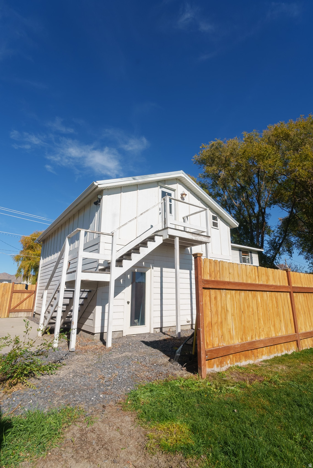 1003 W MAIN