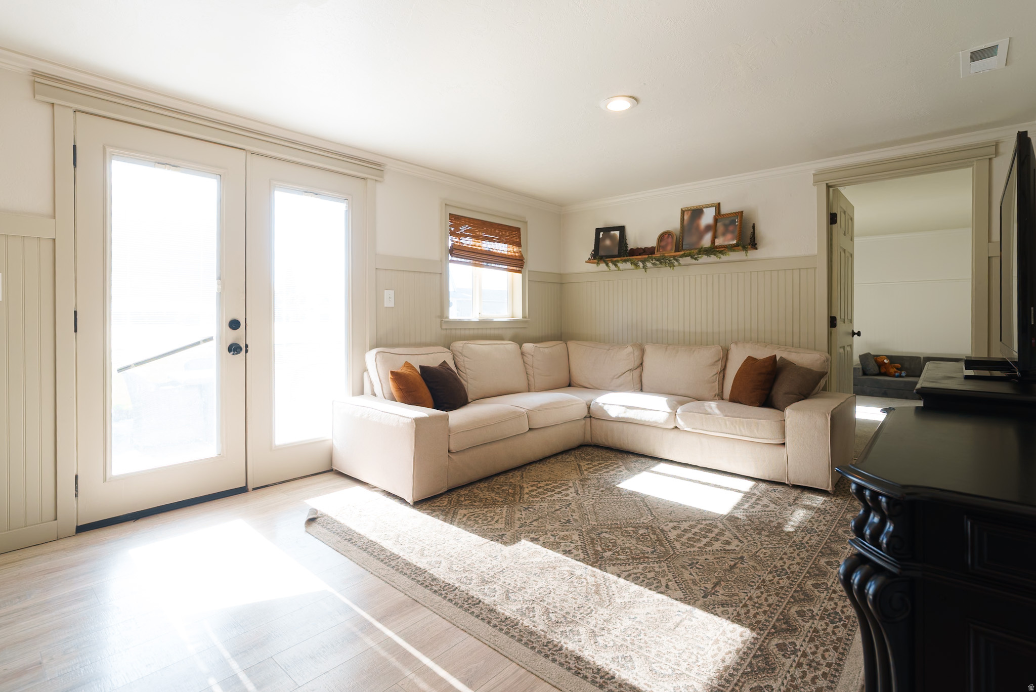 1003 W MAIN