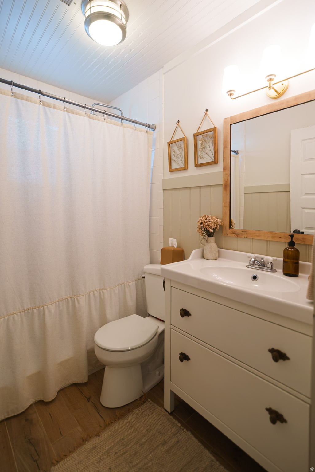 1003 W MAIN