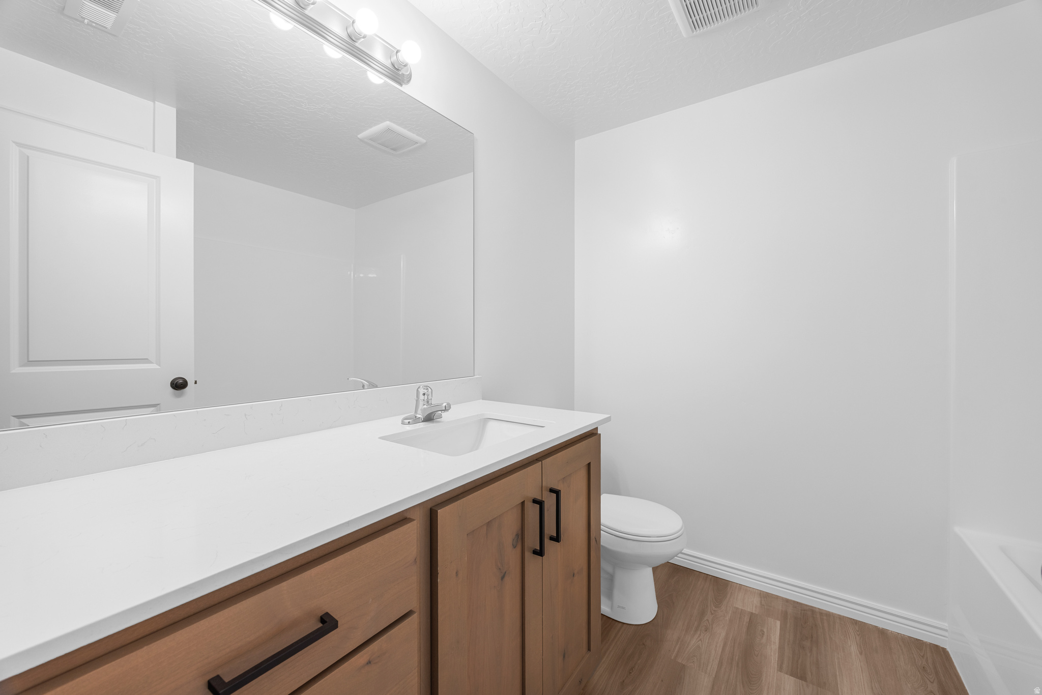 3846 S WOODLAND AVE #305