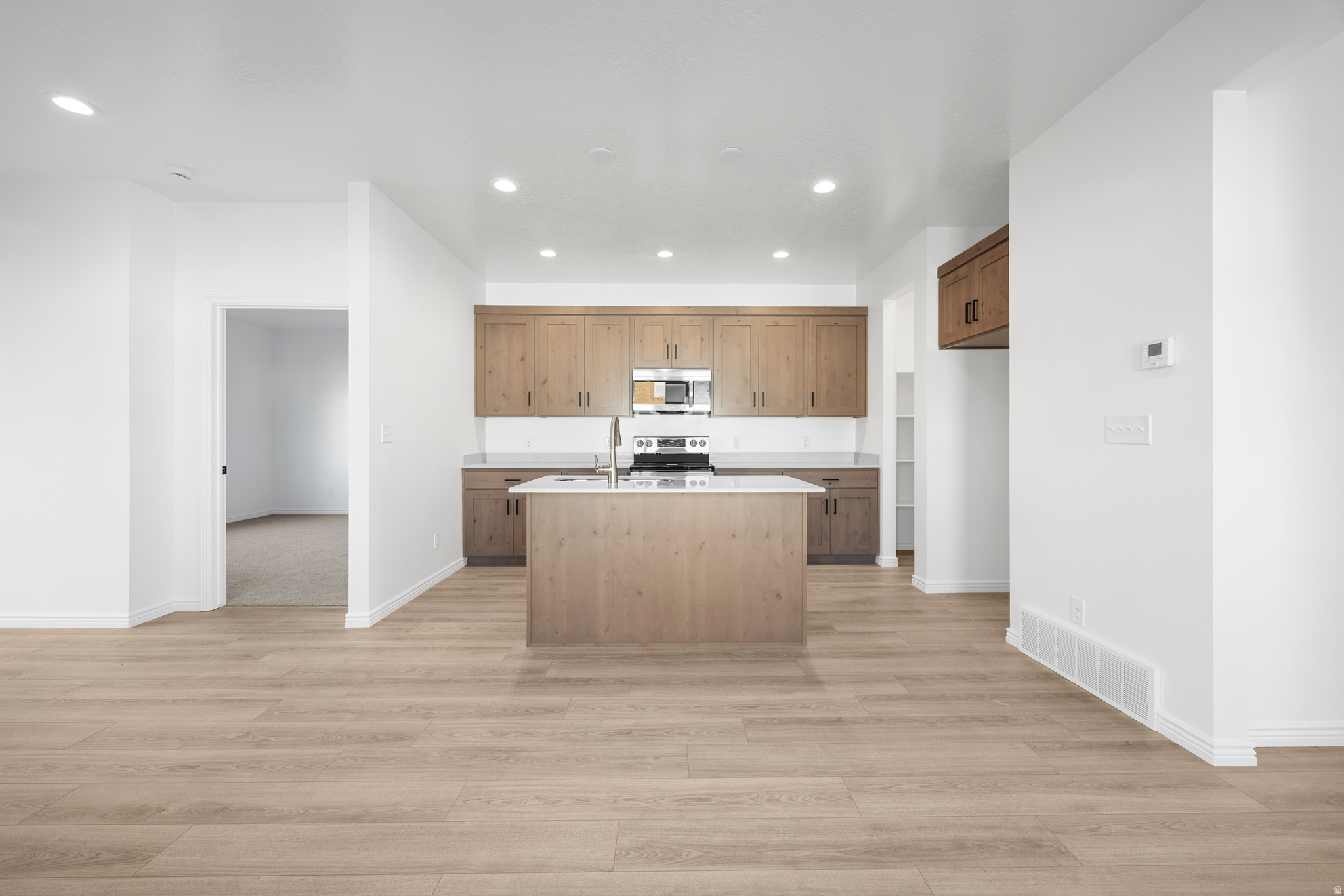 3846 S WOODLAND AVE #305