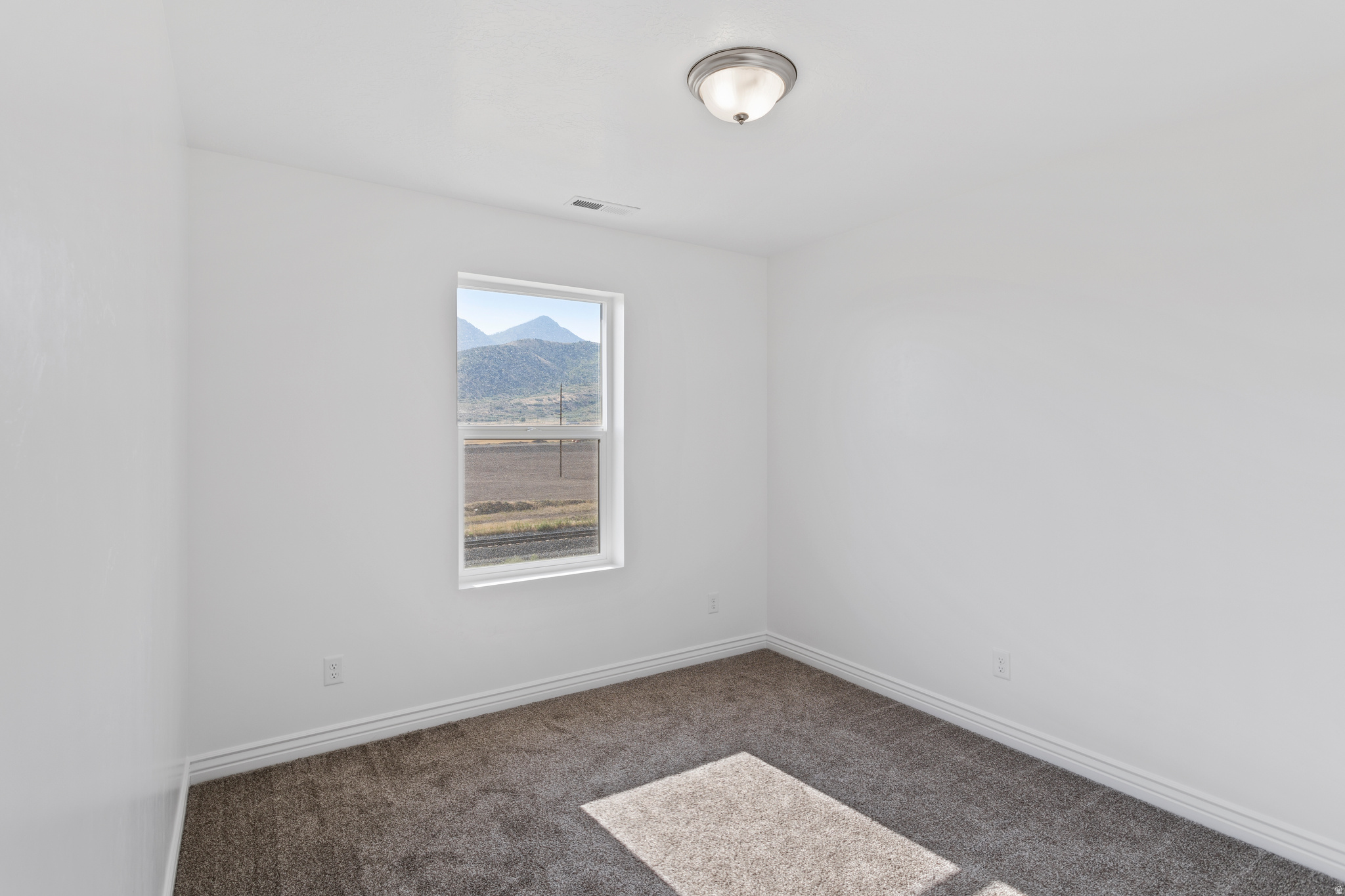 3864 S WOODLAND AVE #304