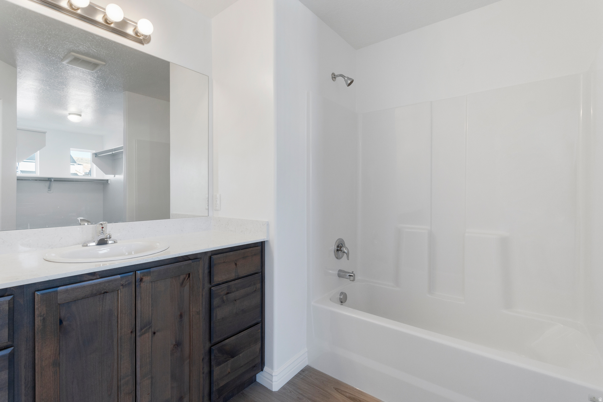 3864 S WOODLAND AVE #304