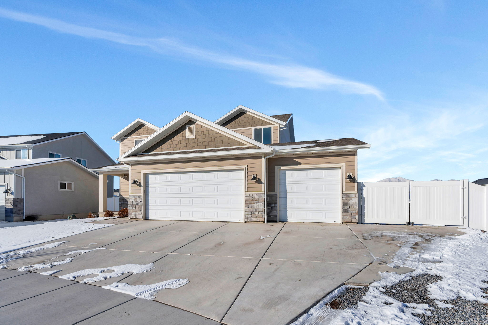 7803 N SWEETBRIAR RD #721