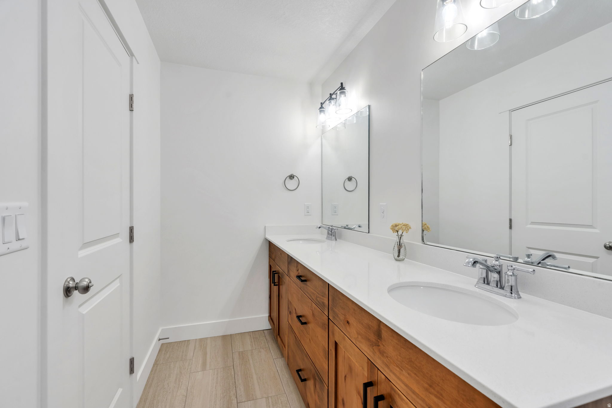 2078 W 1625 S #98