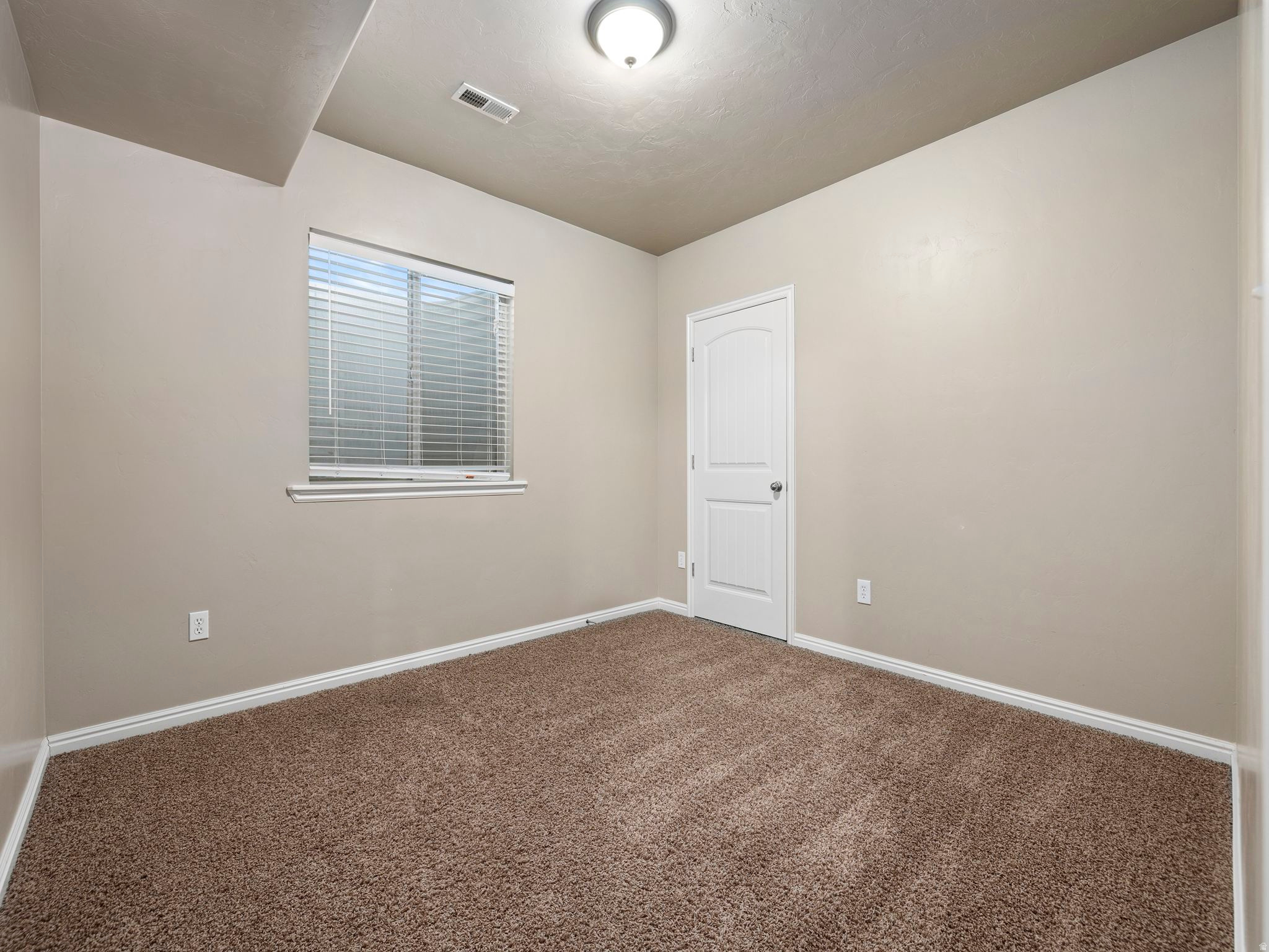 3428 W CHATEL DR