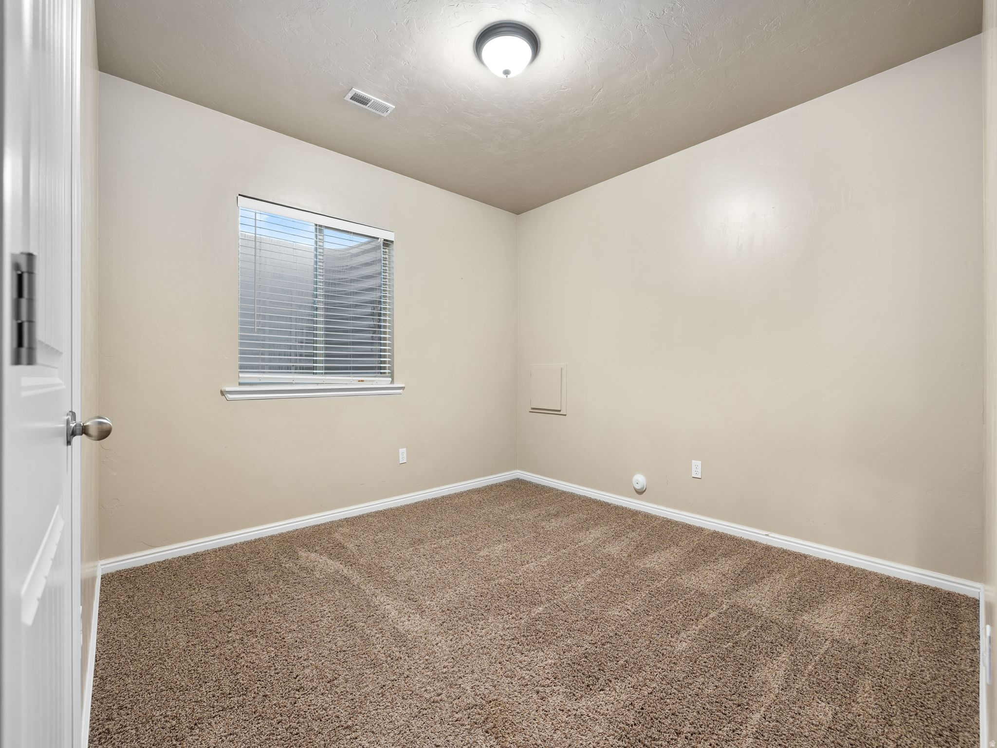 3428 W CHATEL DR