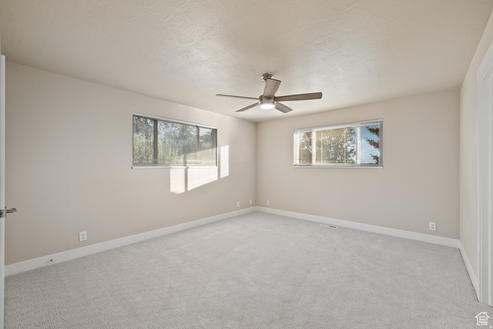 10861 N PANORAMA DR