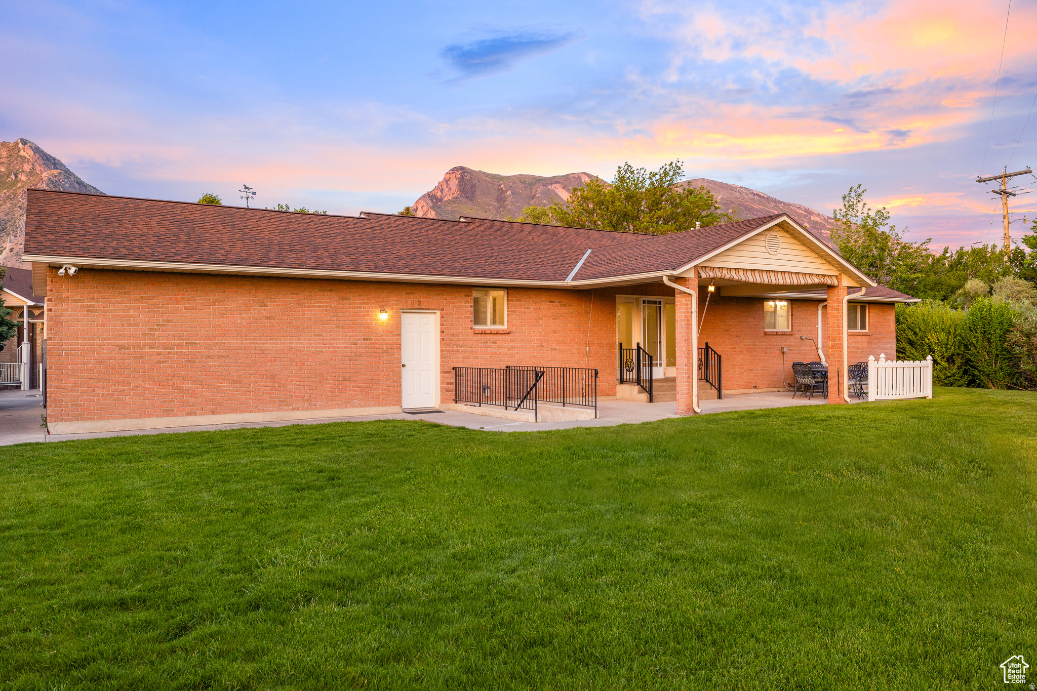 10861 N PANORAMA DR