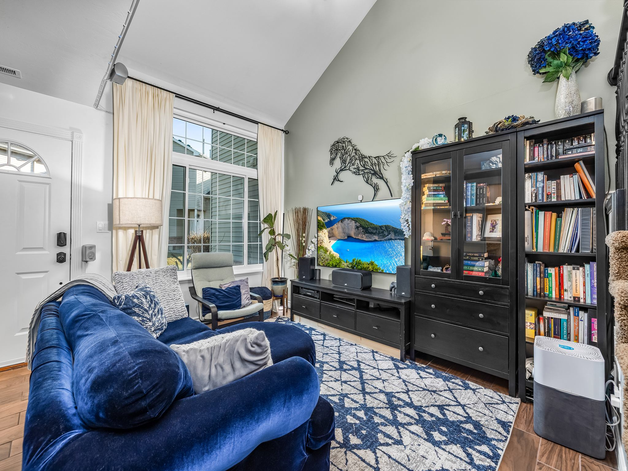 221 S MAJESTIC MEADOWS DR