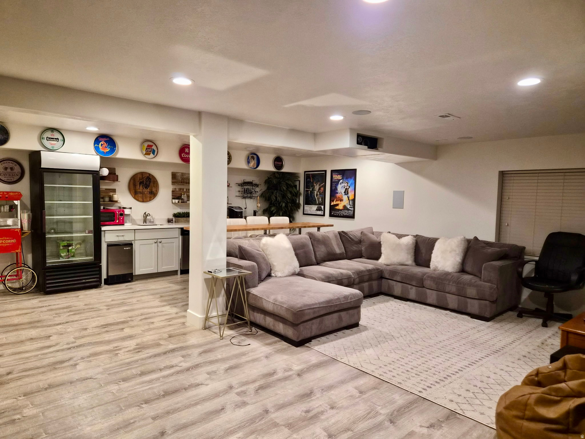 5467 W SHAGGY PEAK DR.