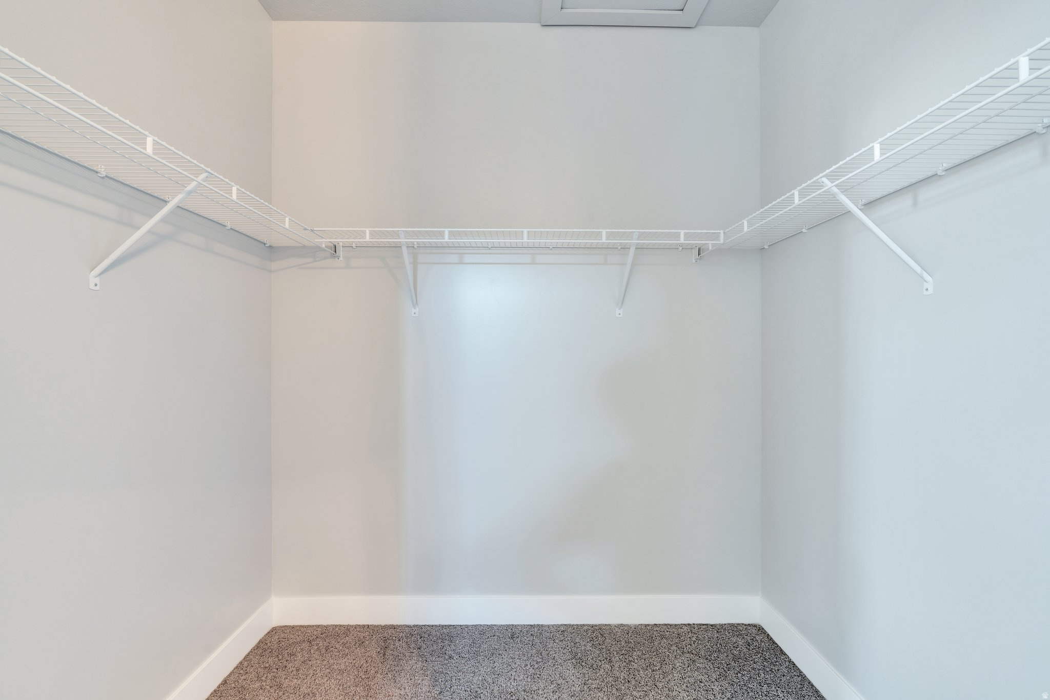 108 W SEASONS DR
