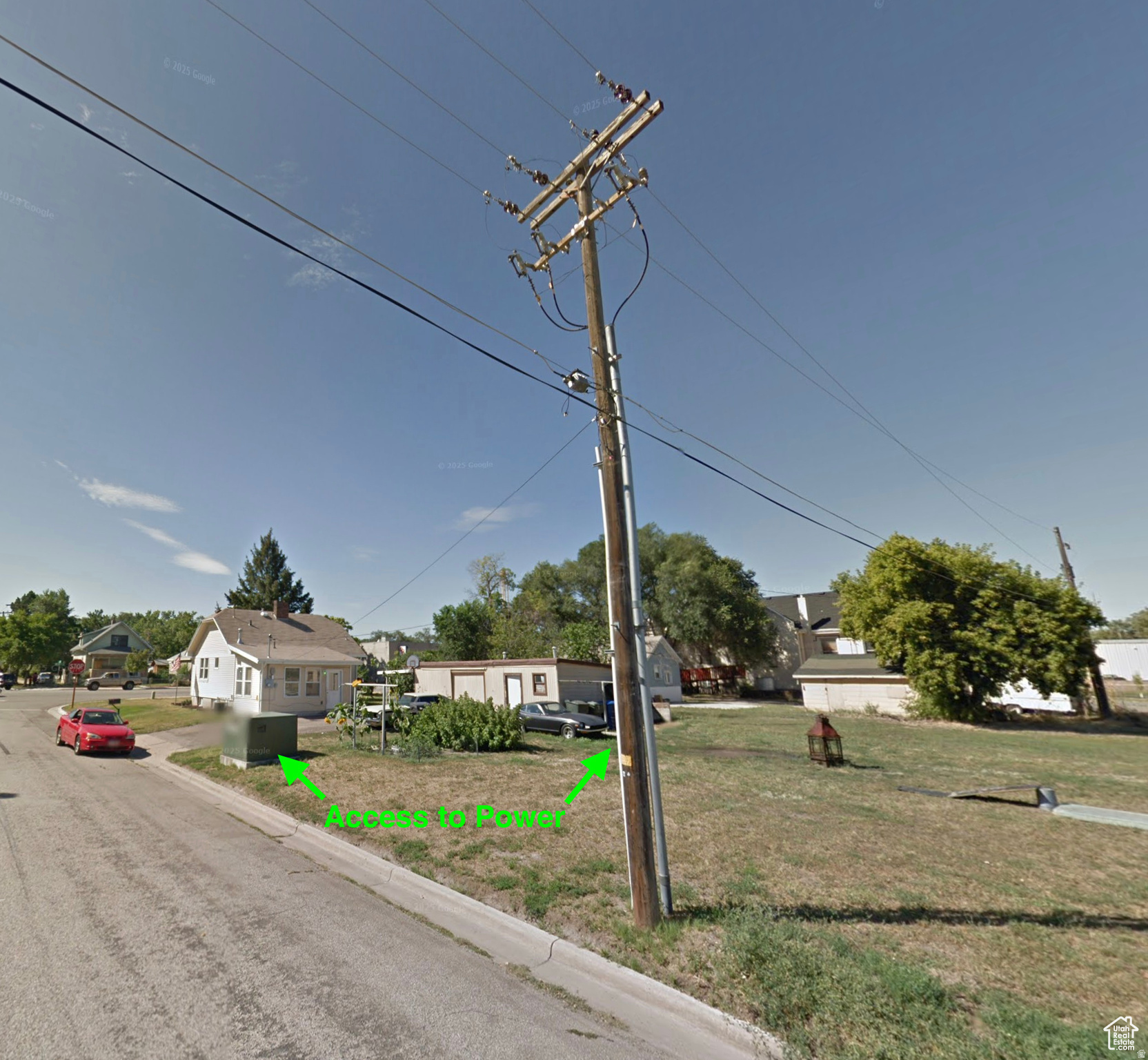 768 W 24TH ST
