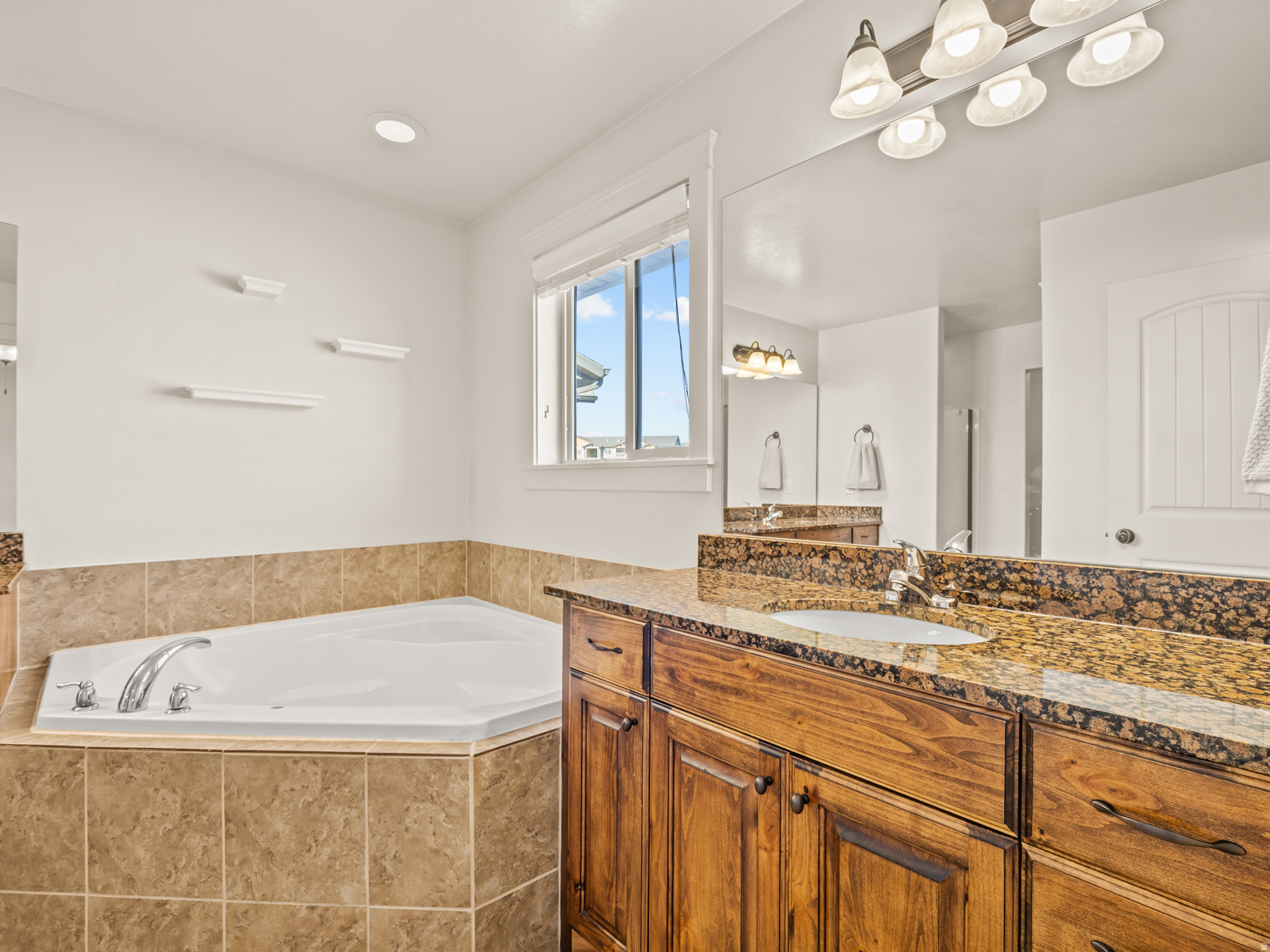233 E BAYCREST DR