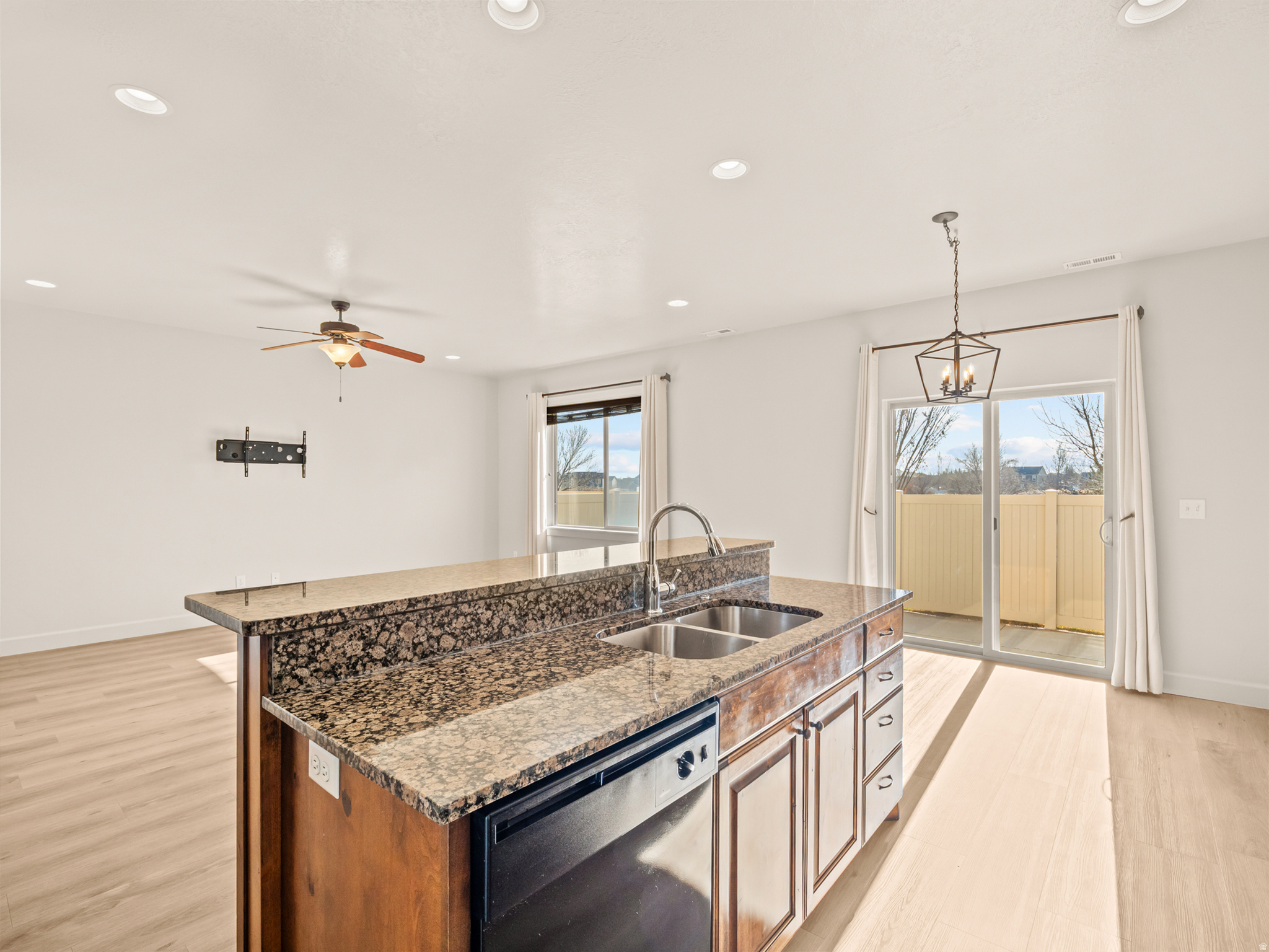 233 E BAYCREST DR