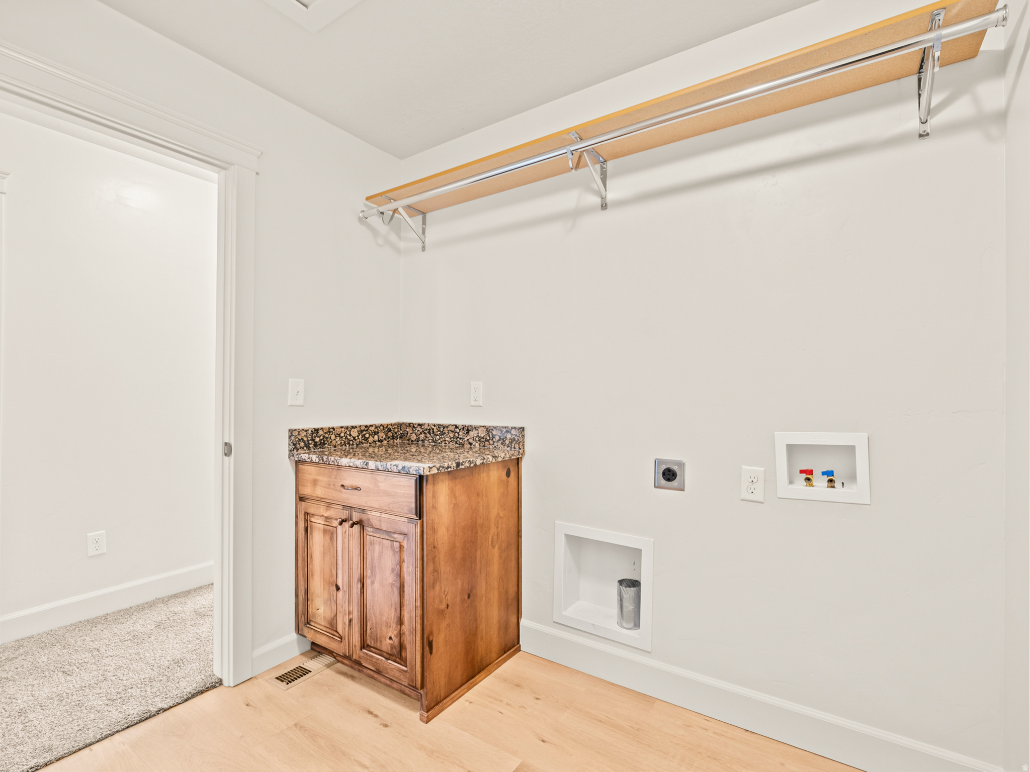 233 E BAYCREST DR
