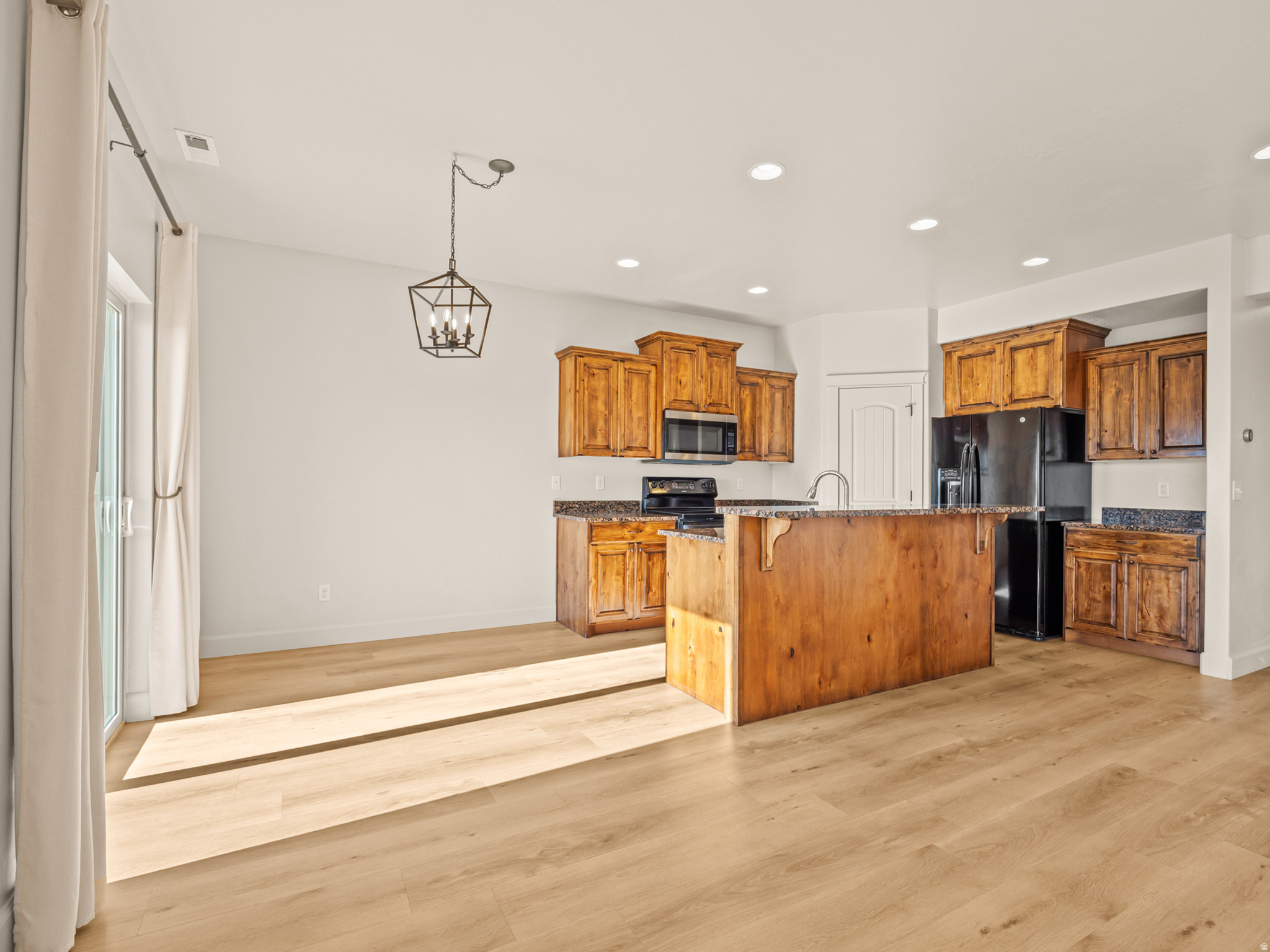 233 E BAYCREST DR