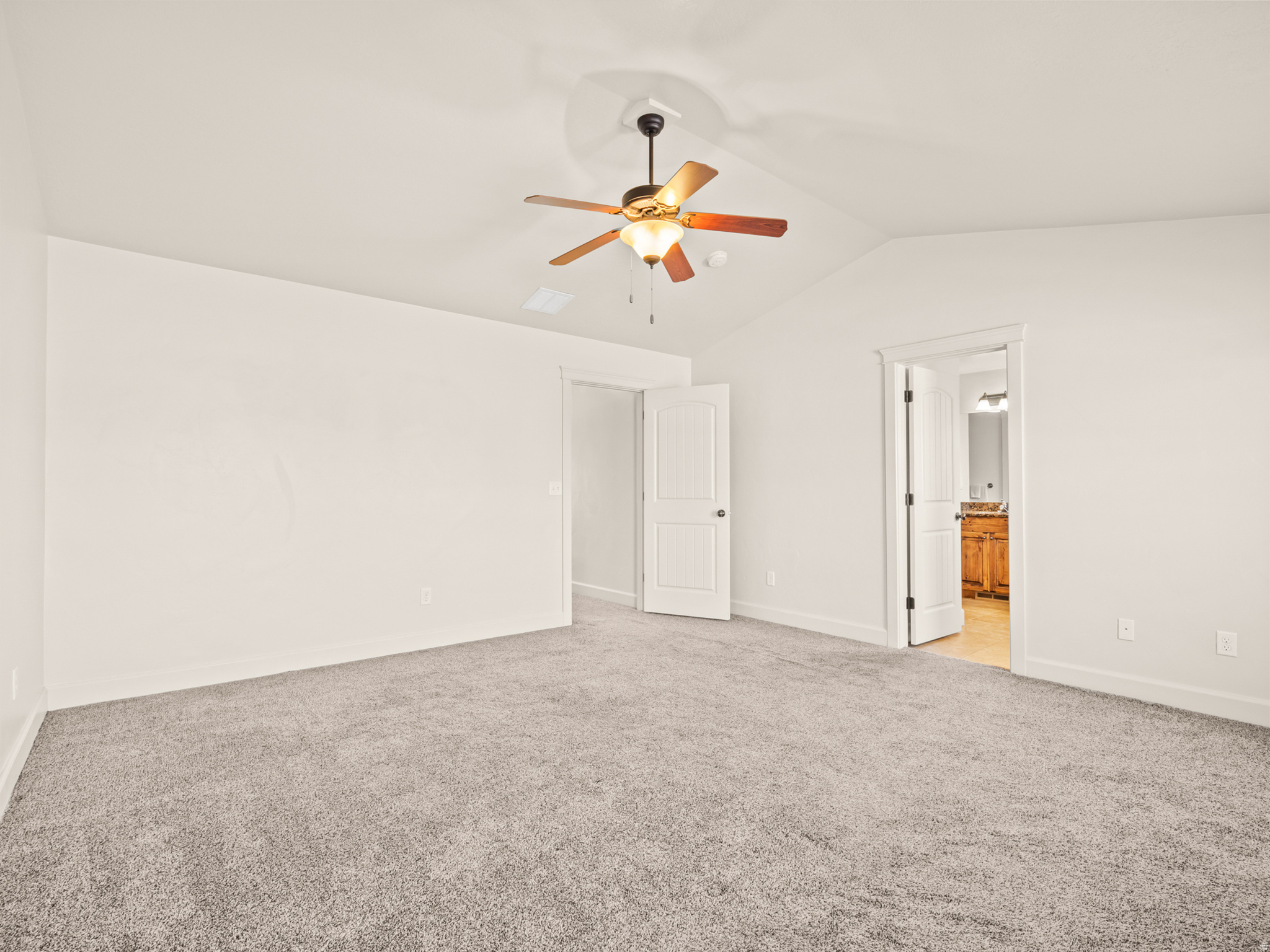 233 E BAYCREST DR