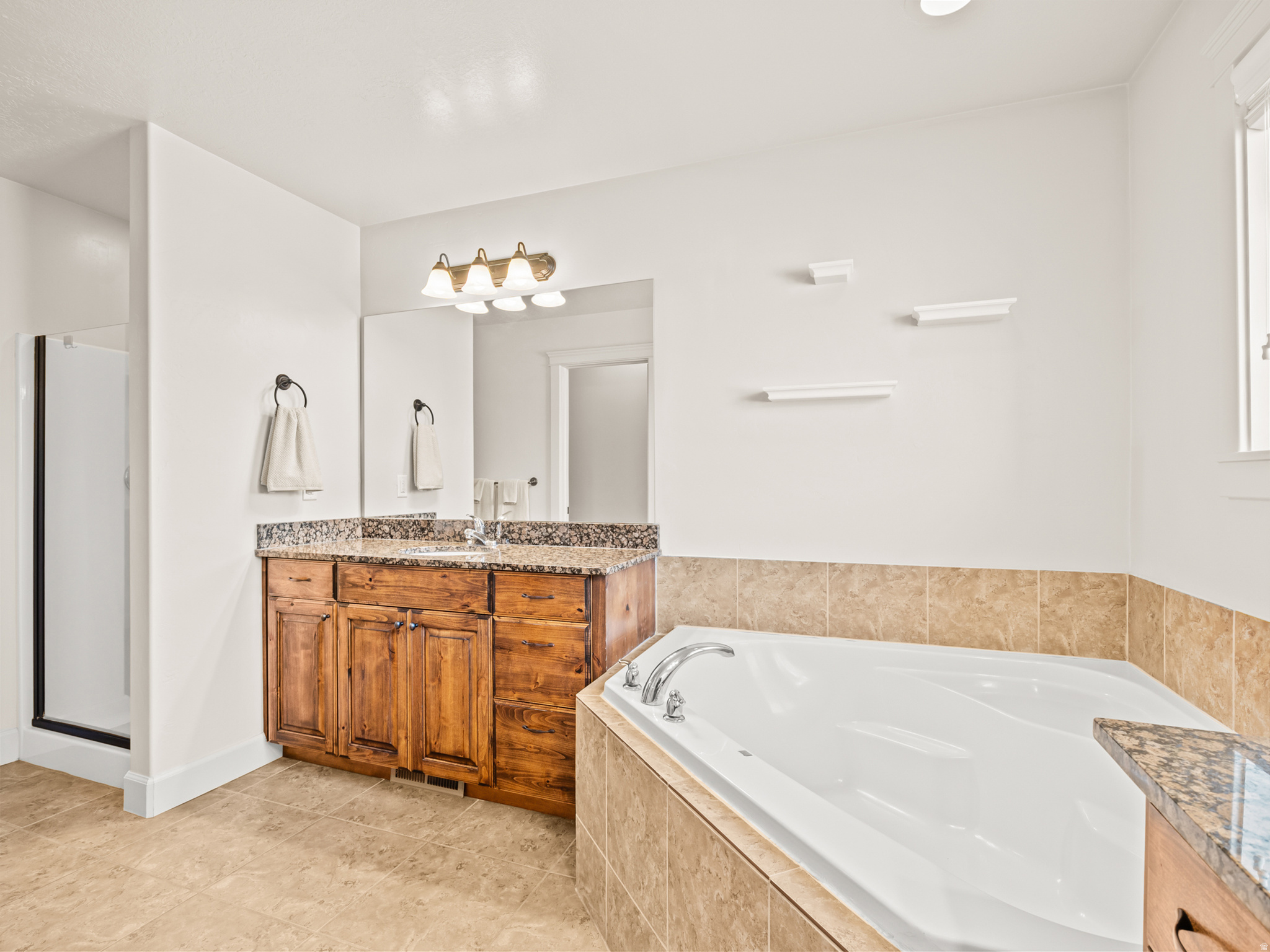 233 E BAYCREST DR