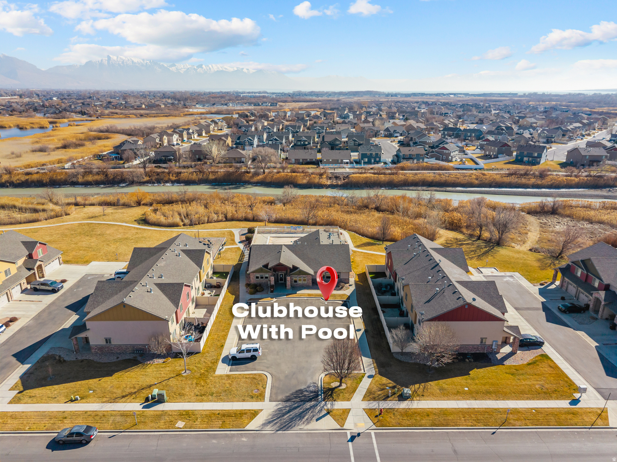 233 E BAYCREST DR