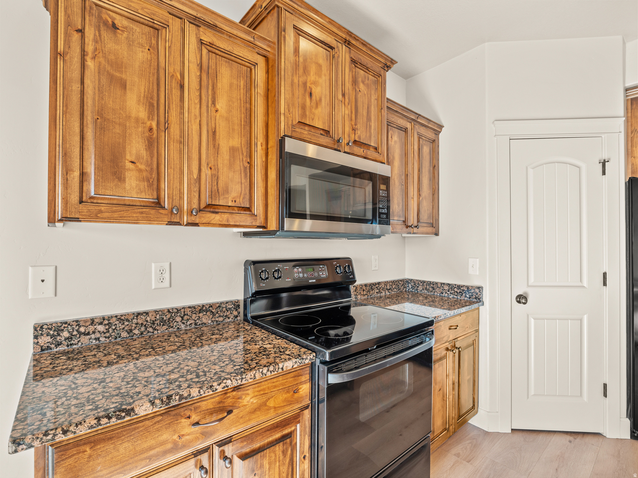 233 E BAYCREST DR