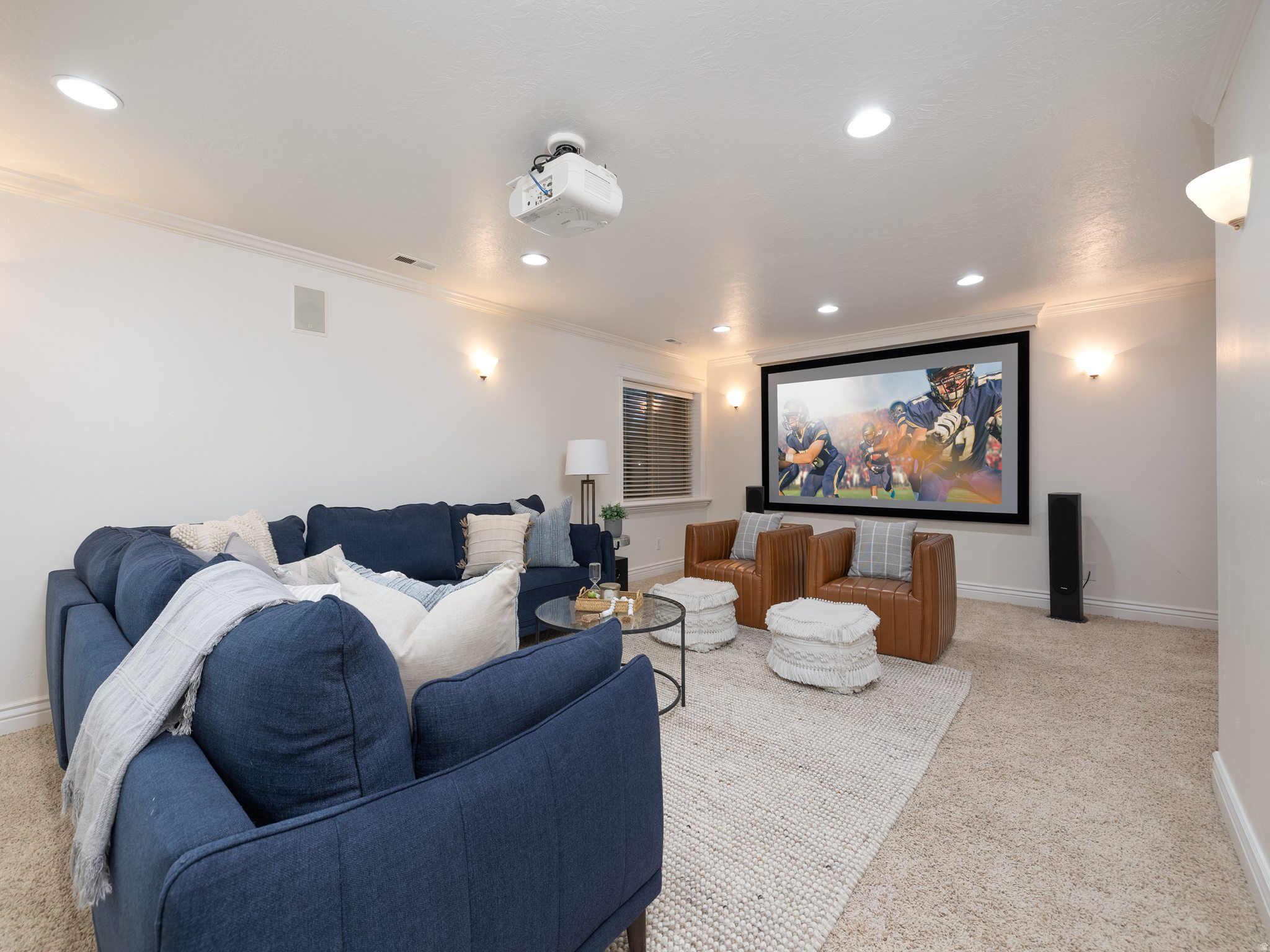 1117 N CEDAR HOLLOW BLVD