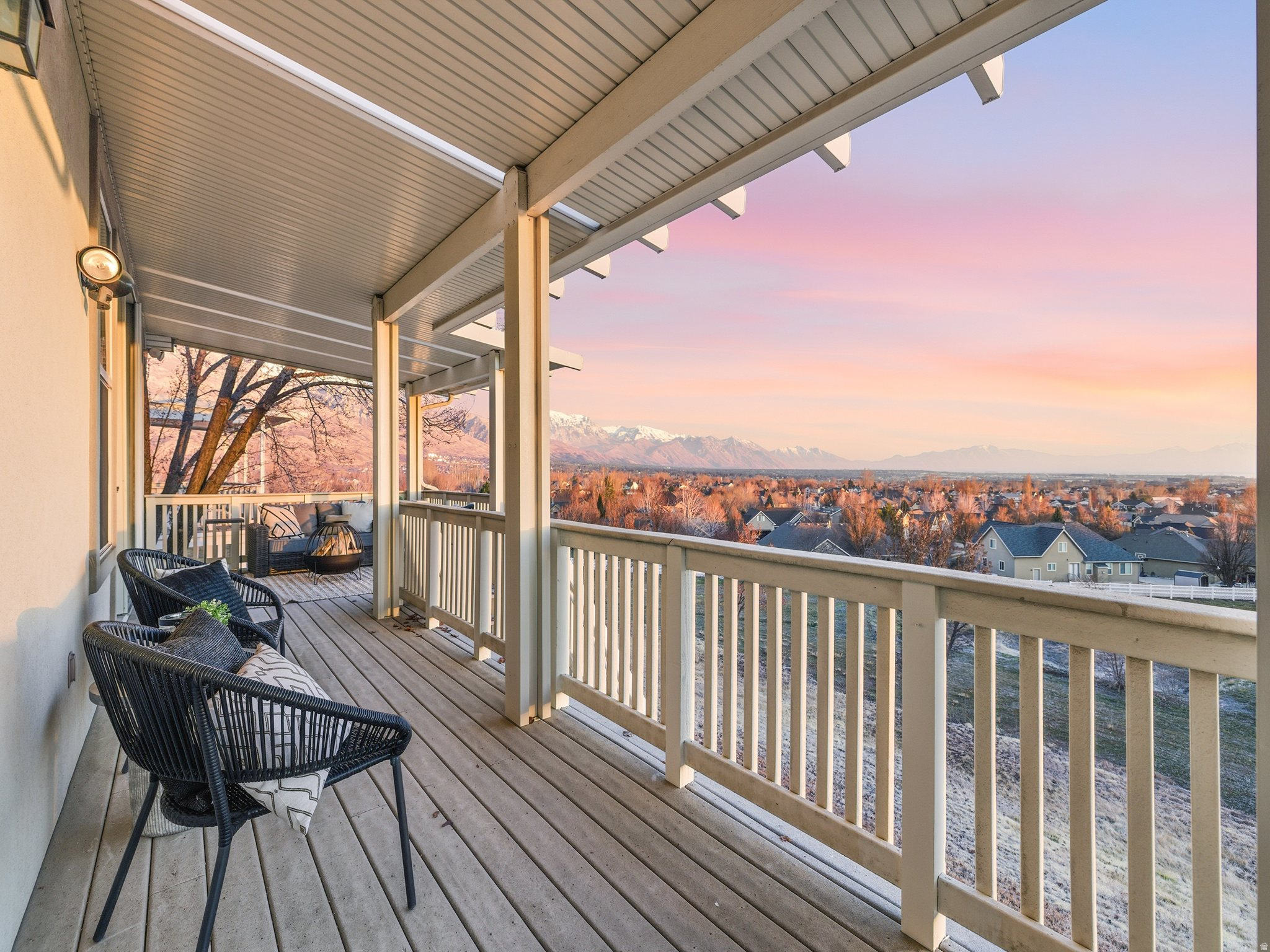 2421 RENAISSANCE CT