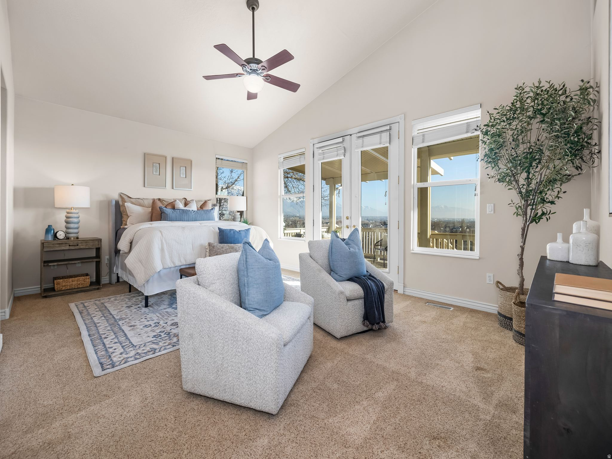 2421 RENAISSANCE CT