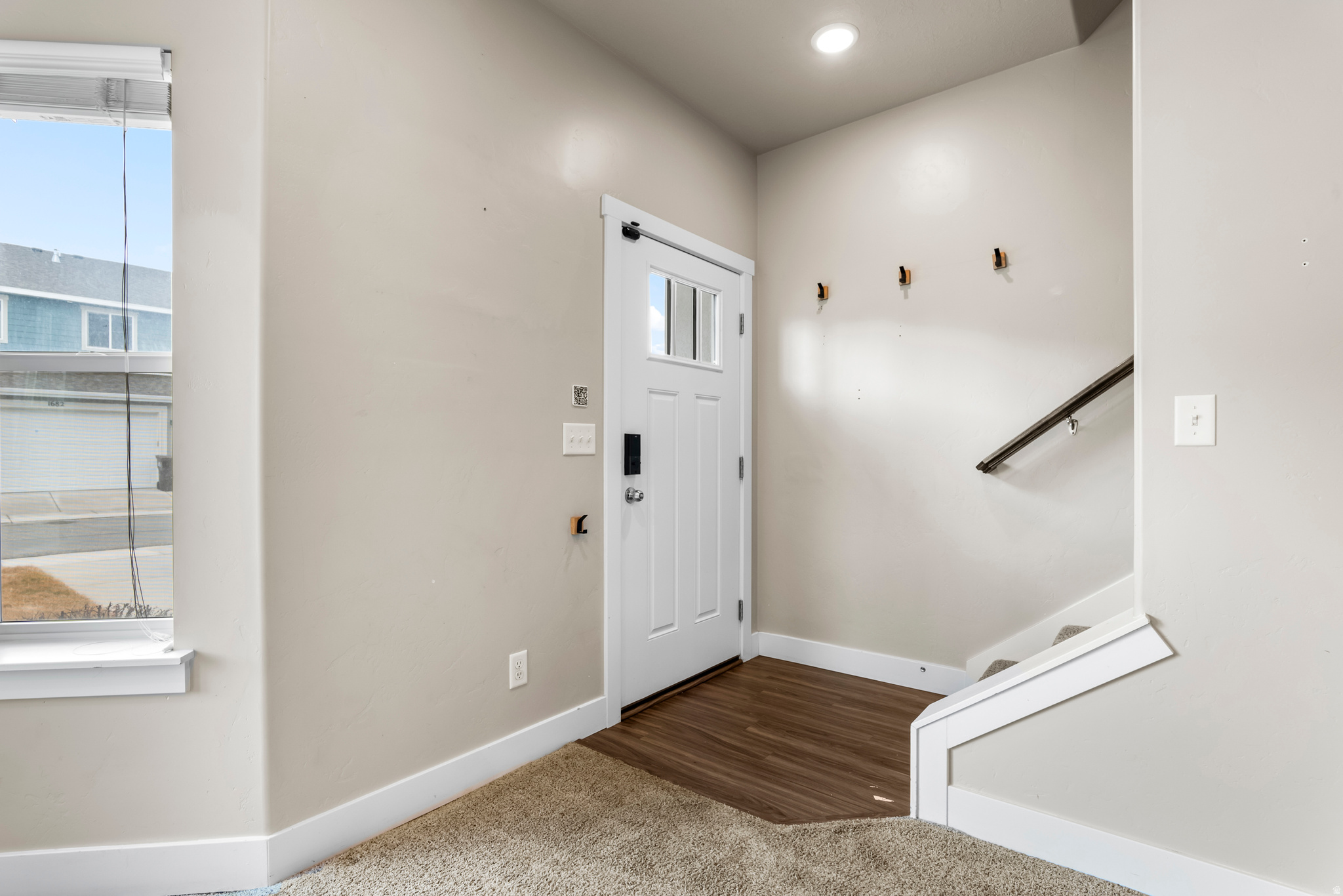 1688 E TALON WAY