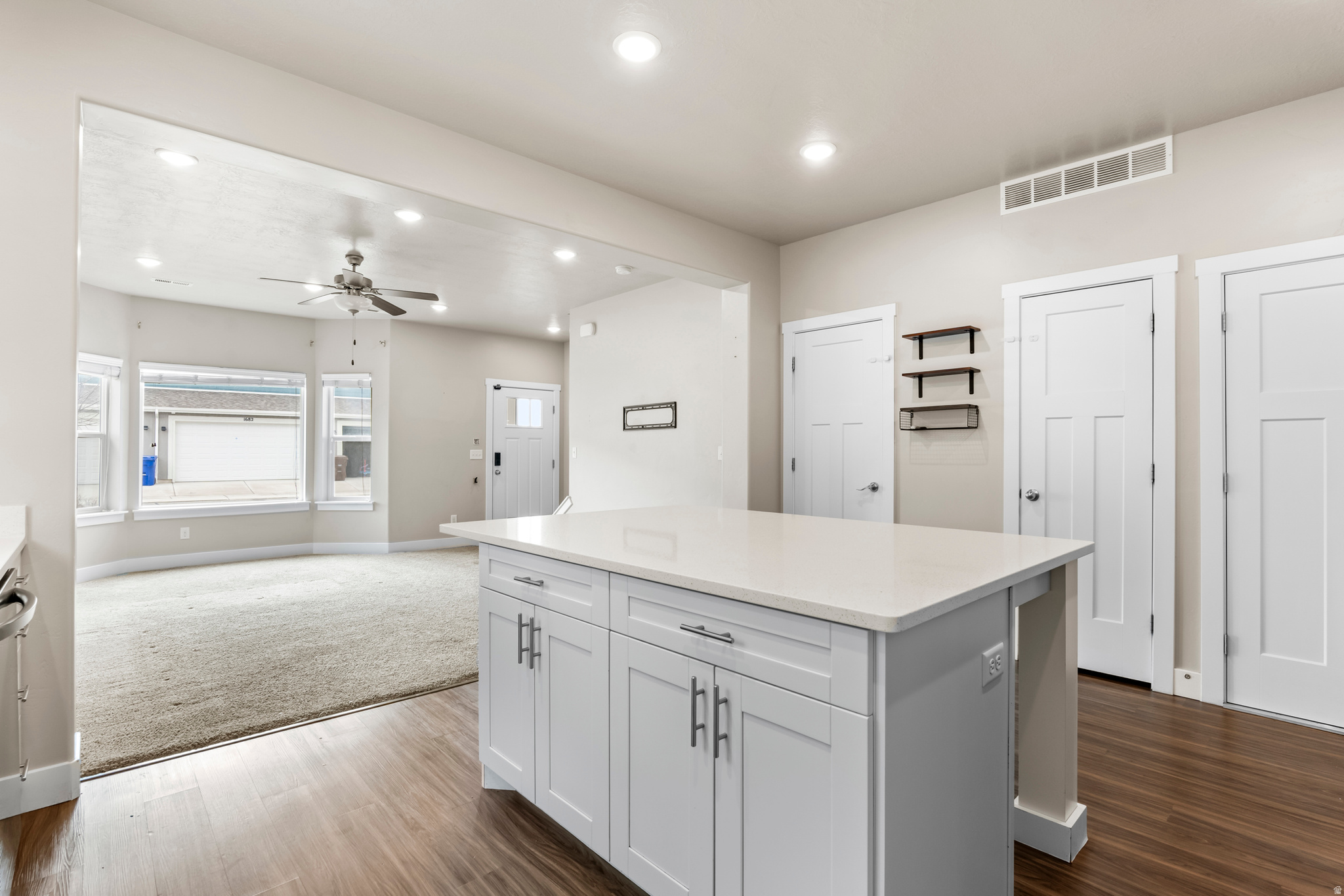 1688 E TALON WAY