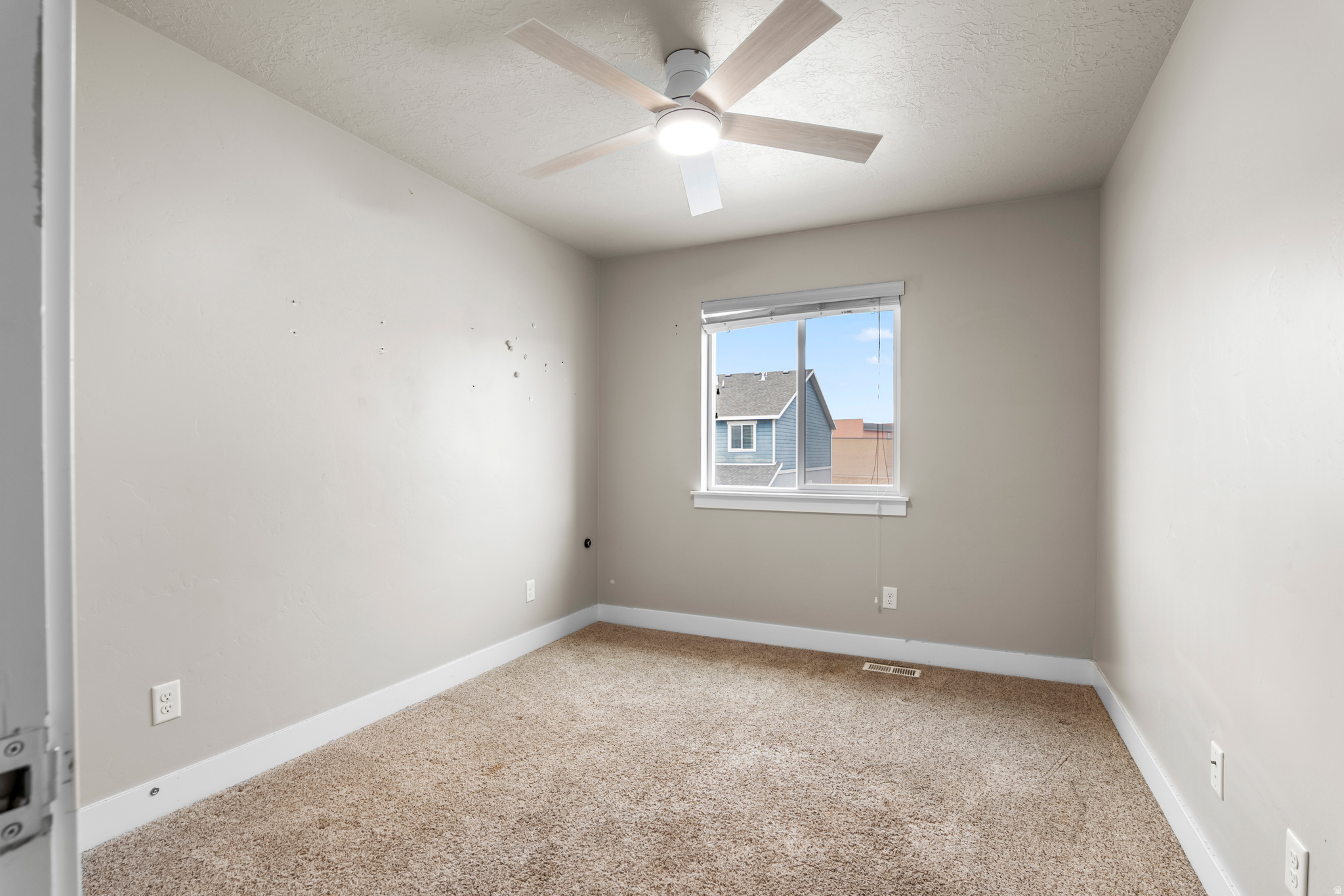 1688 E TALON WAY