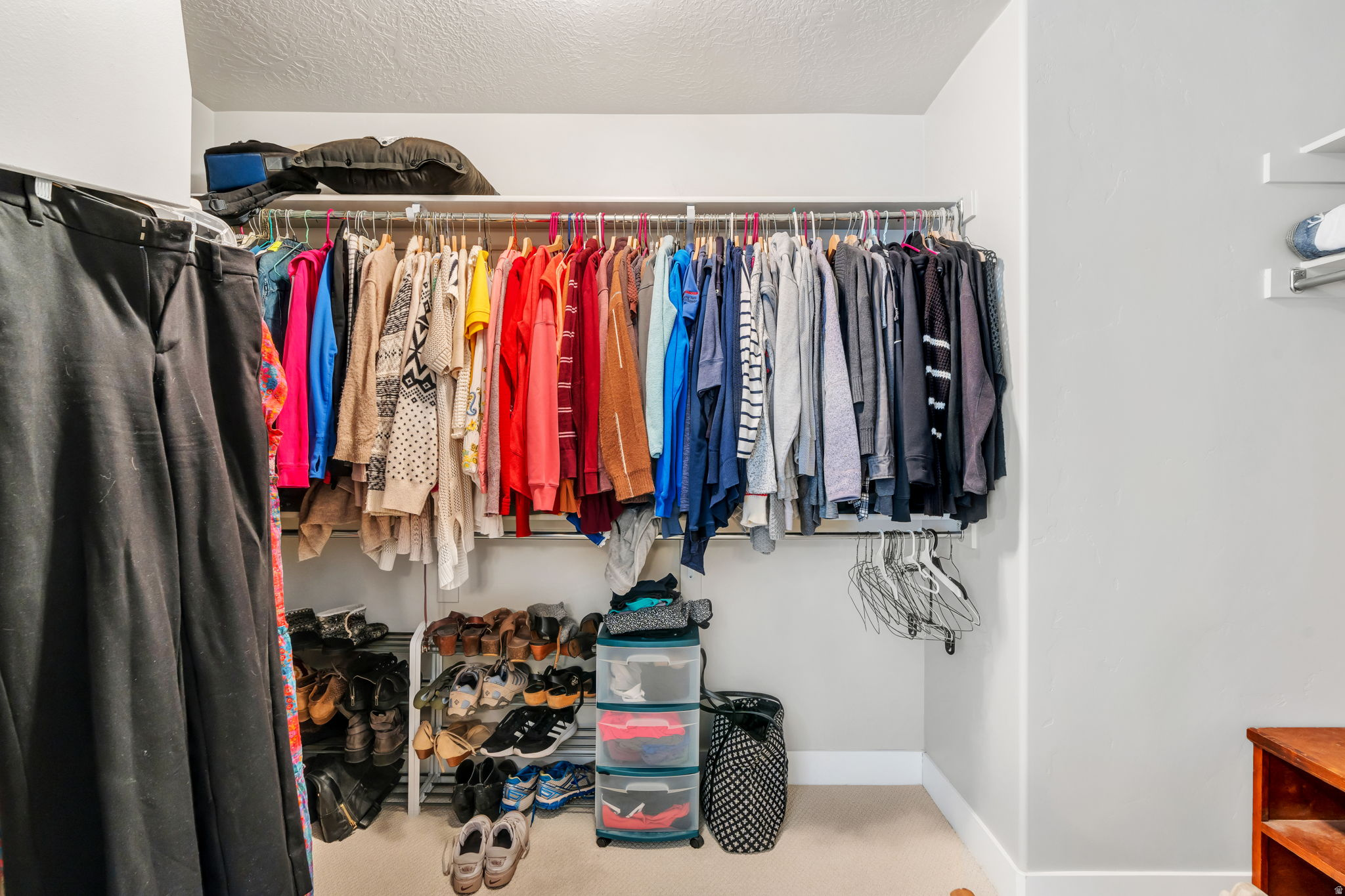 213 W WILDWOOD DR