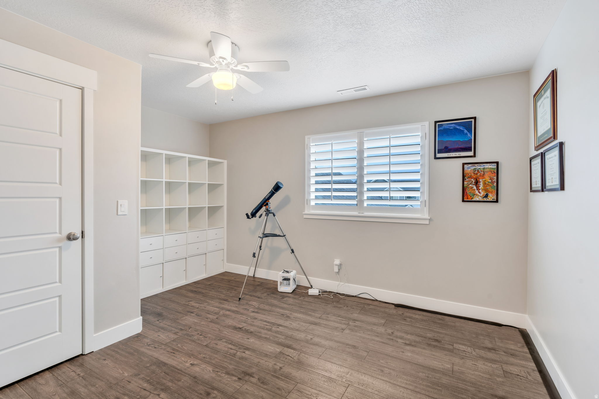 213 W WILDWOOD DR