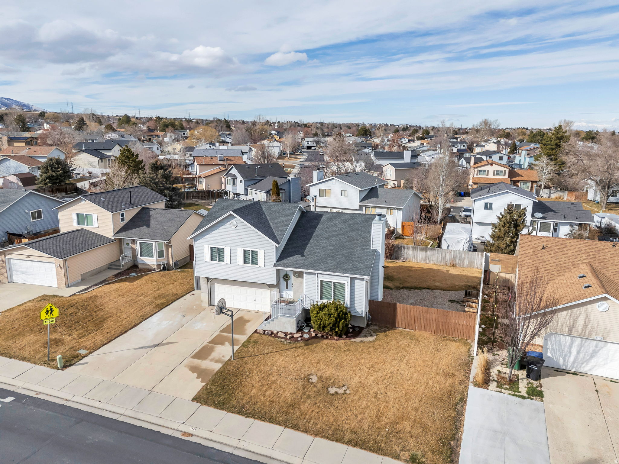 5166 W TICKLEGRASS DR