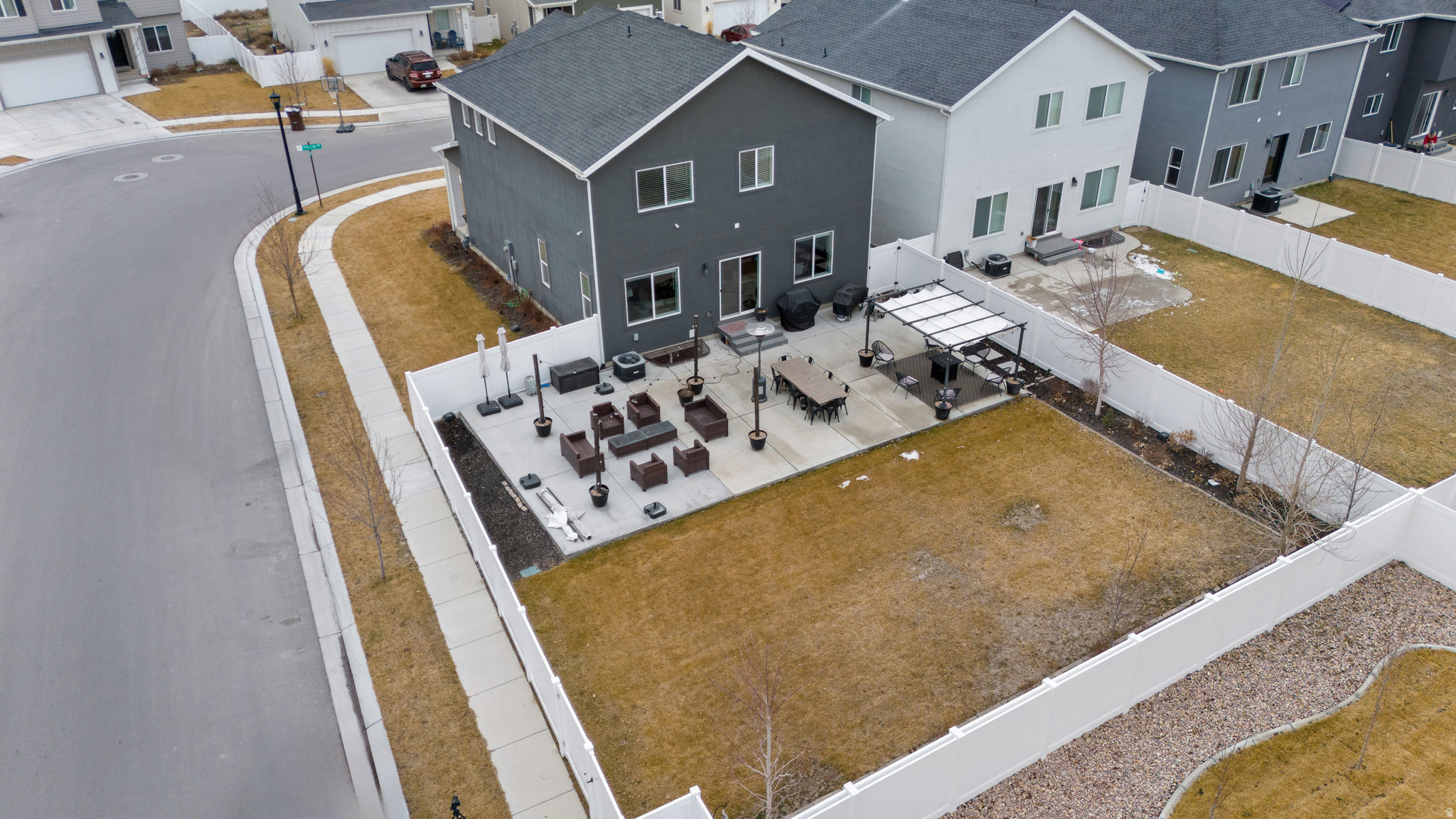 1161 E DORIS LOOP RD