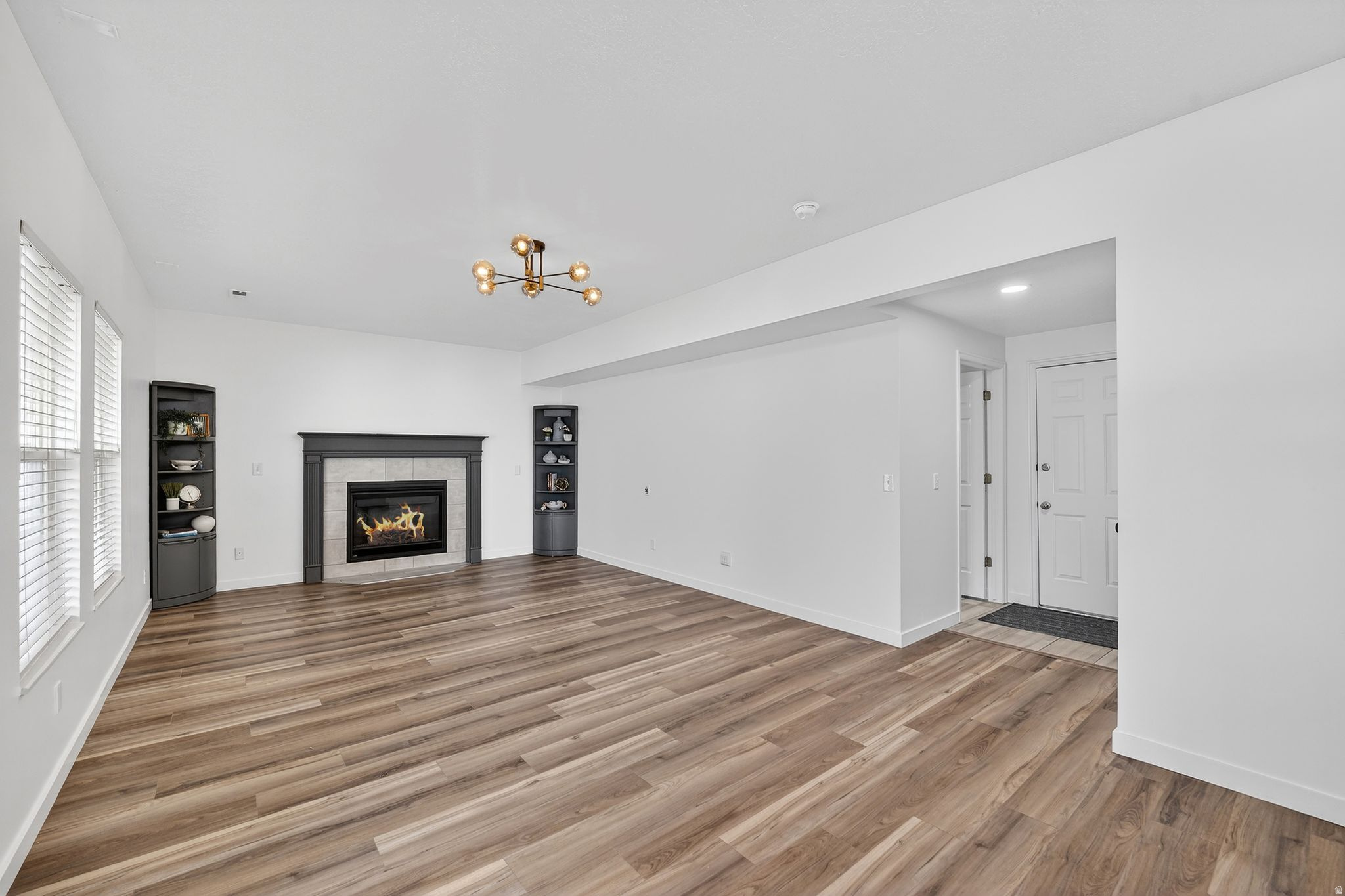 1029 N 250 W