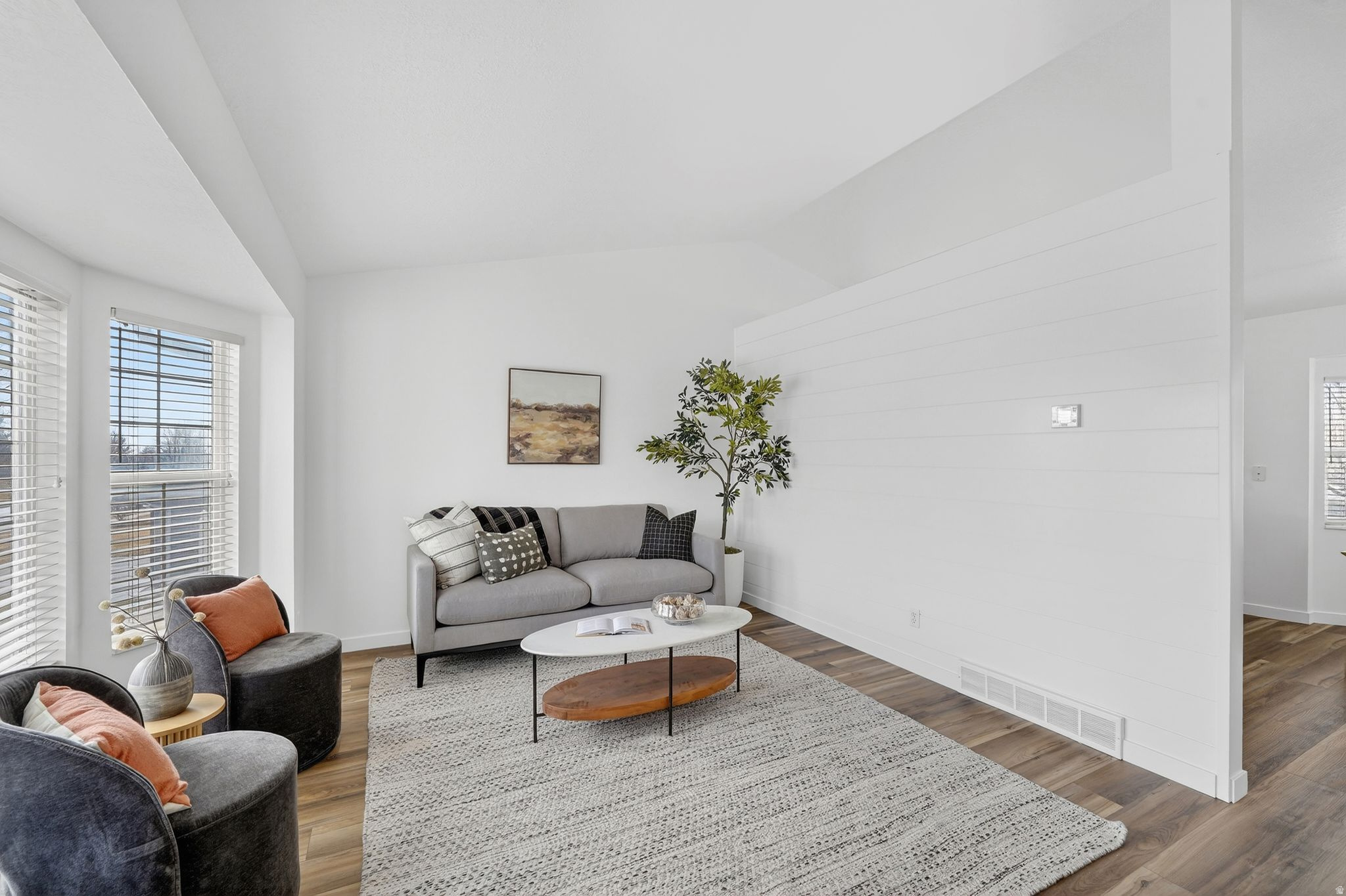 1029 N 250 W