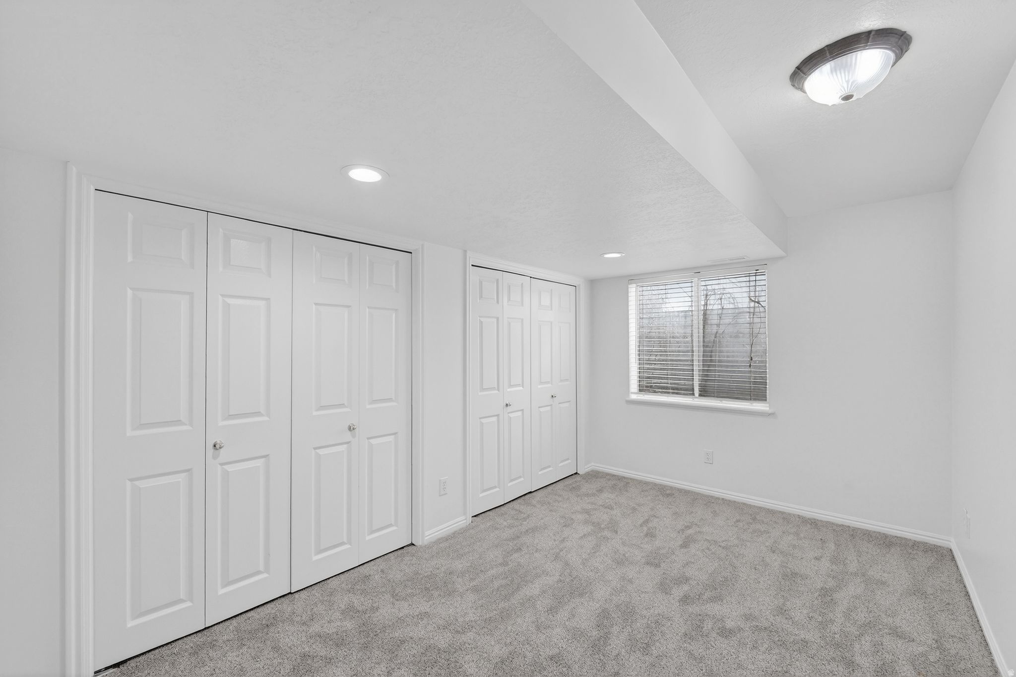 1029 N 250 W
