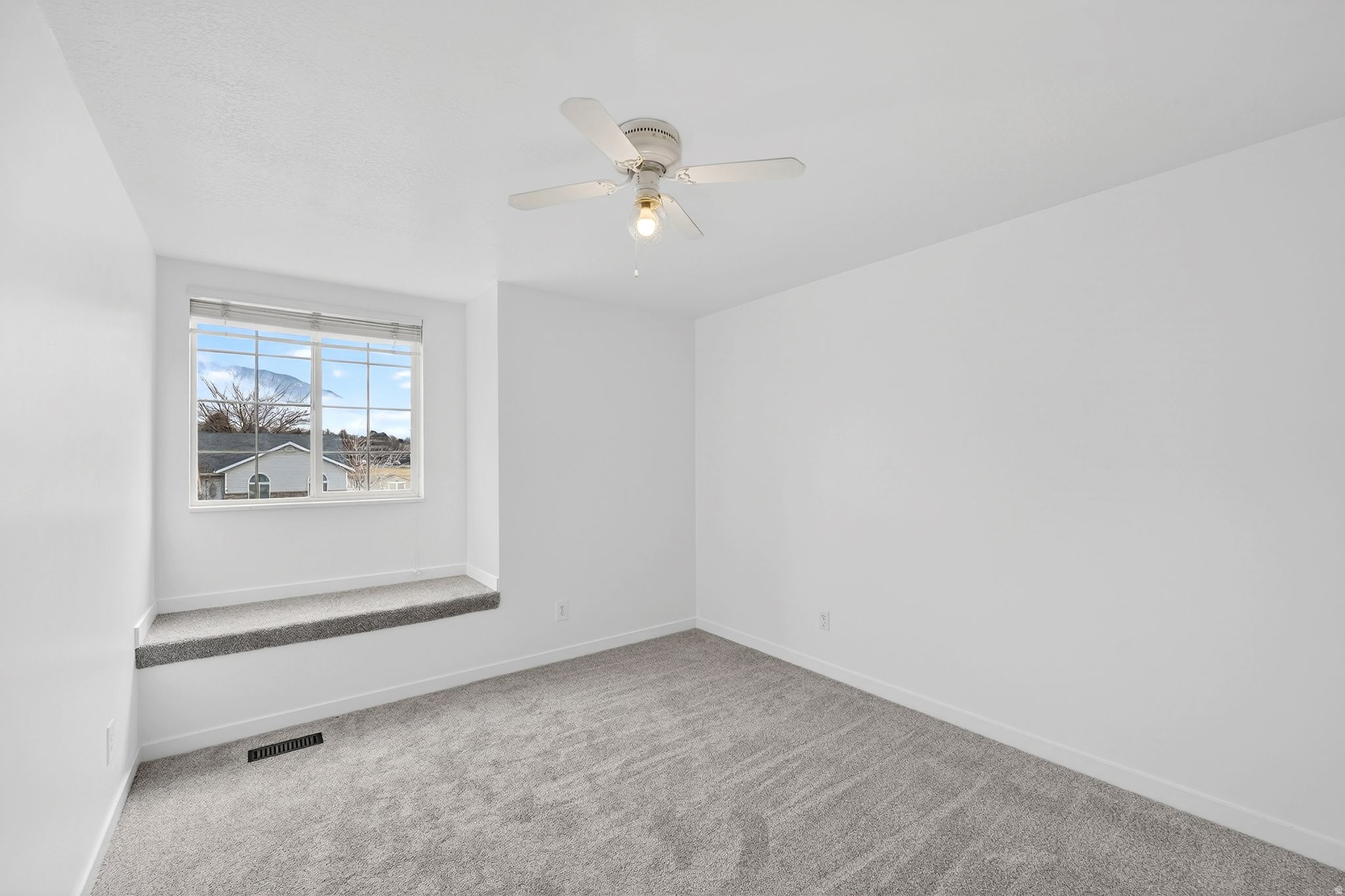 1029 N 250 W