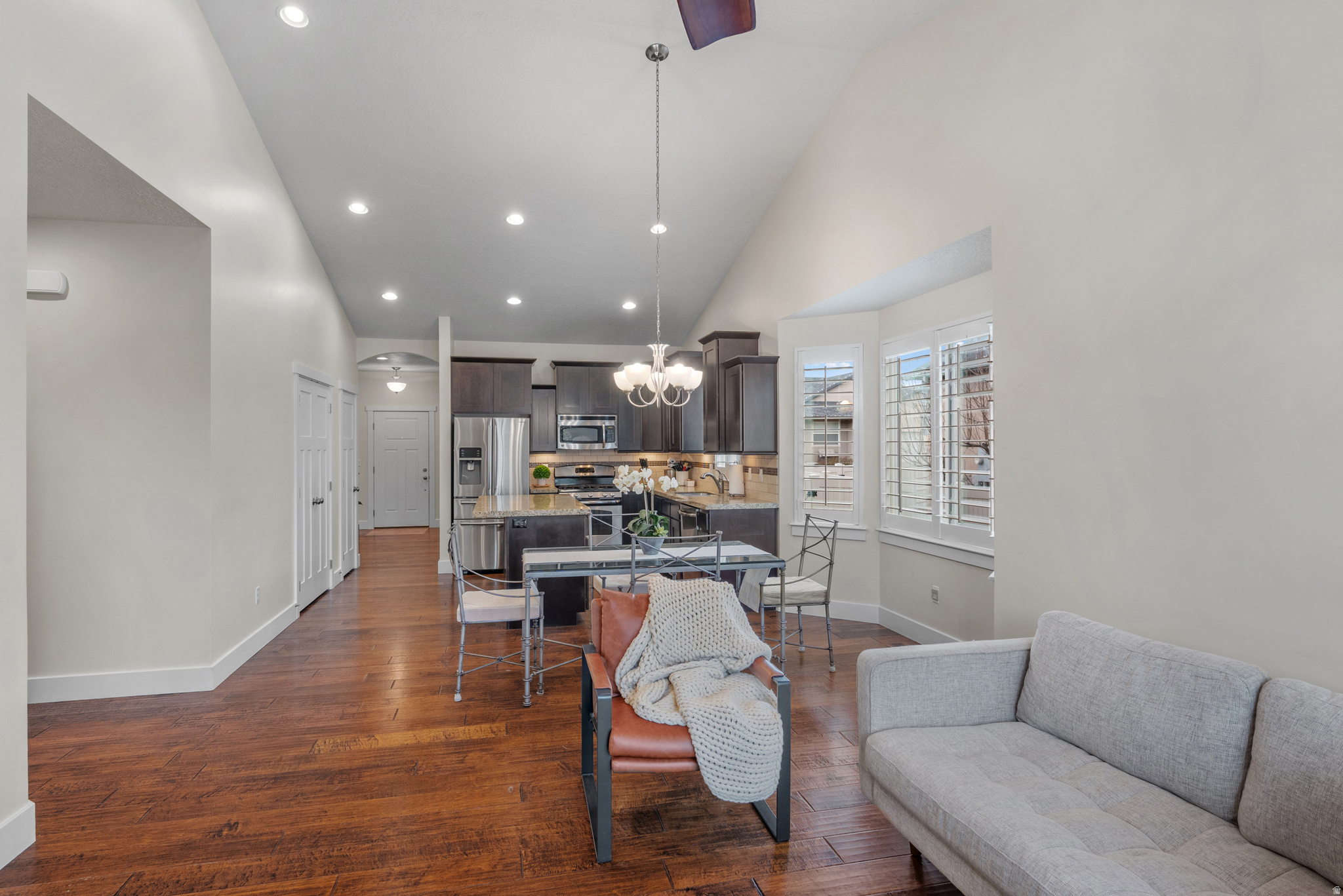 3123 W WILD FLOWER LN