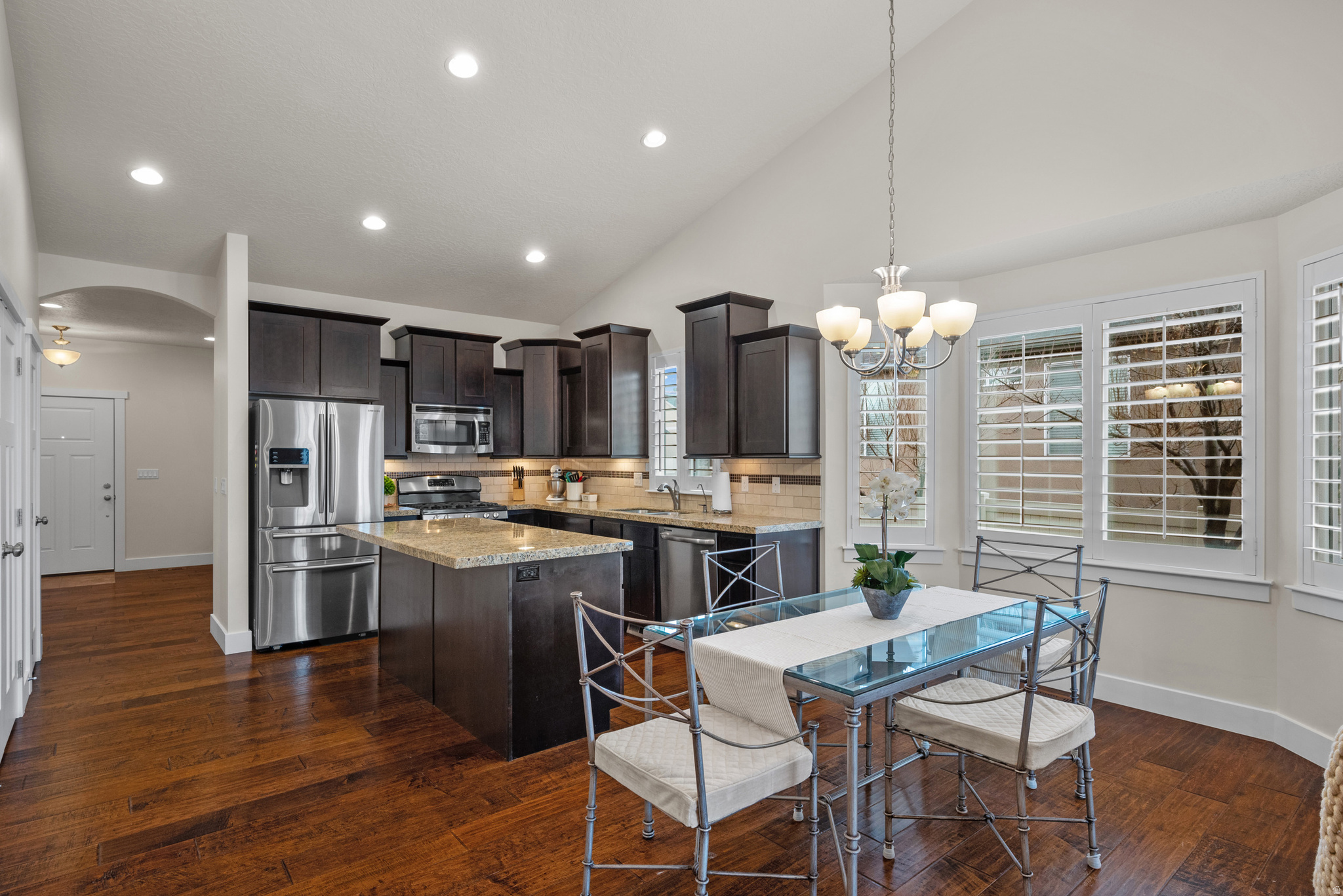3123 W WILD FLOWER LN