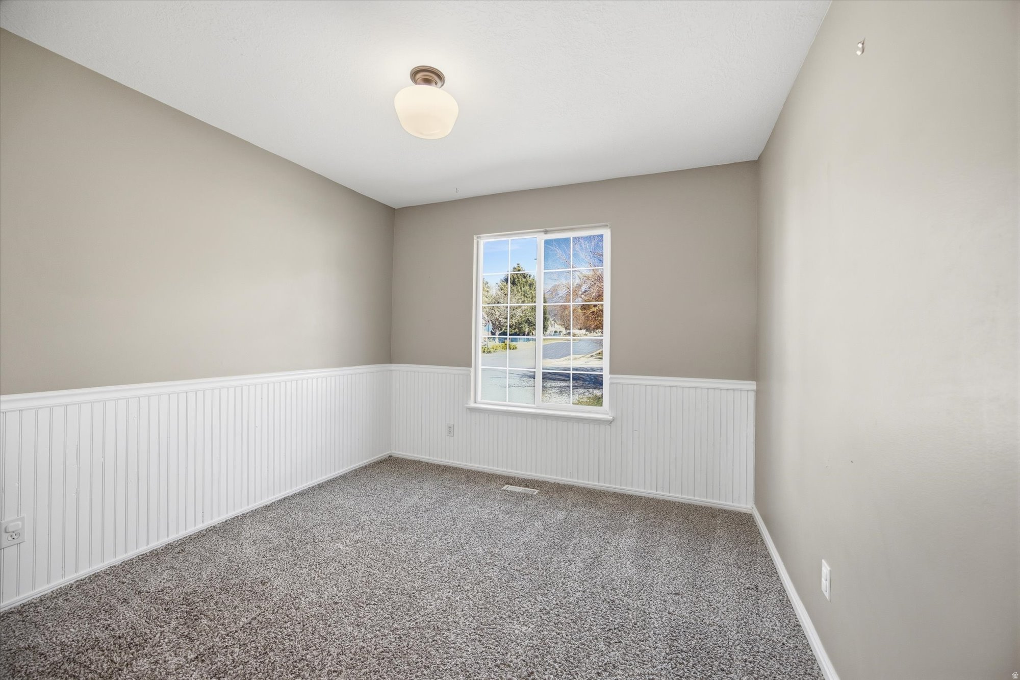 116 S CANYON VIEW DR
