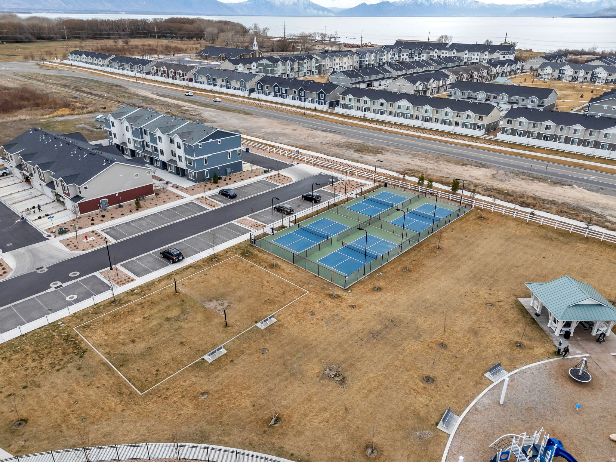 1082 E DORY BOAT RD