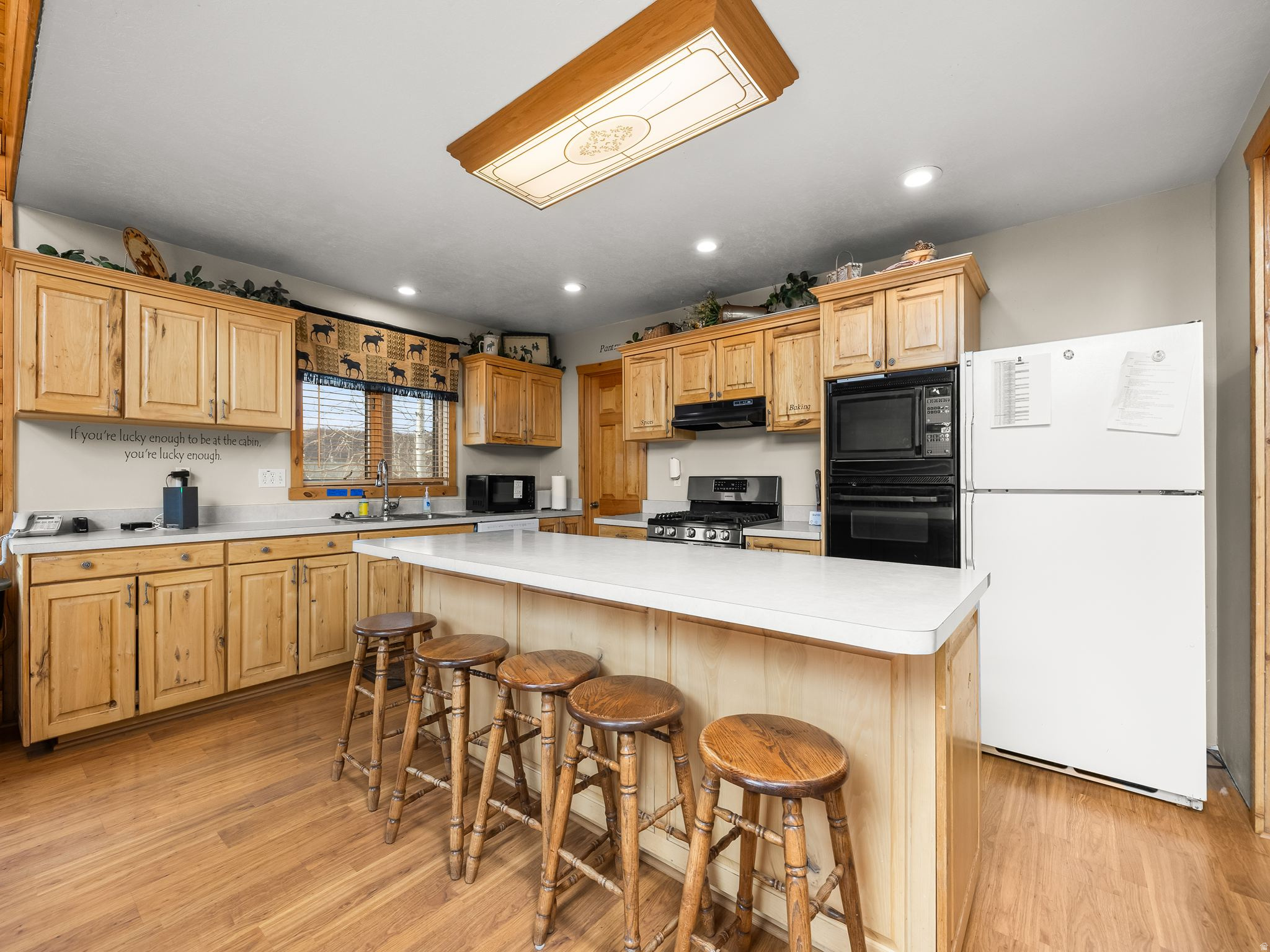 54 ASPEN DR