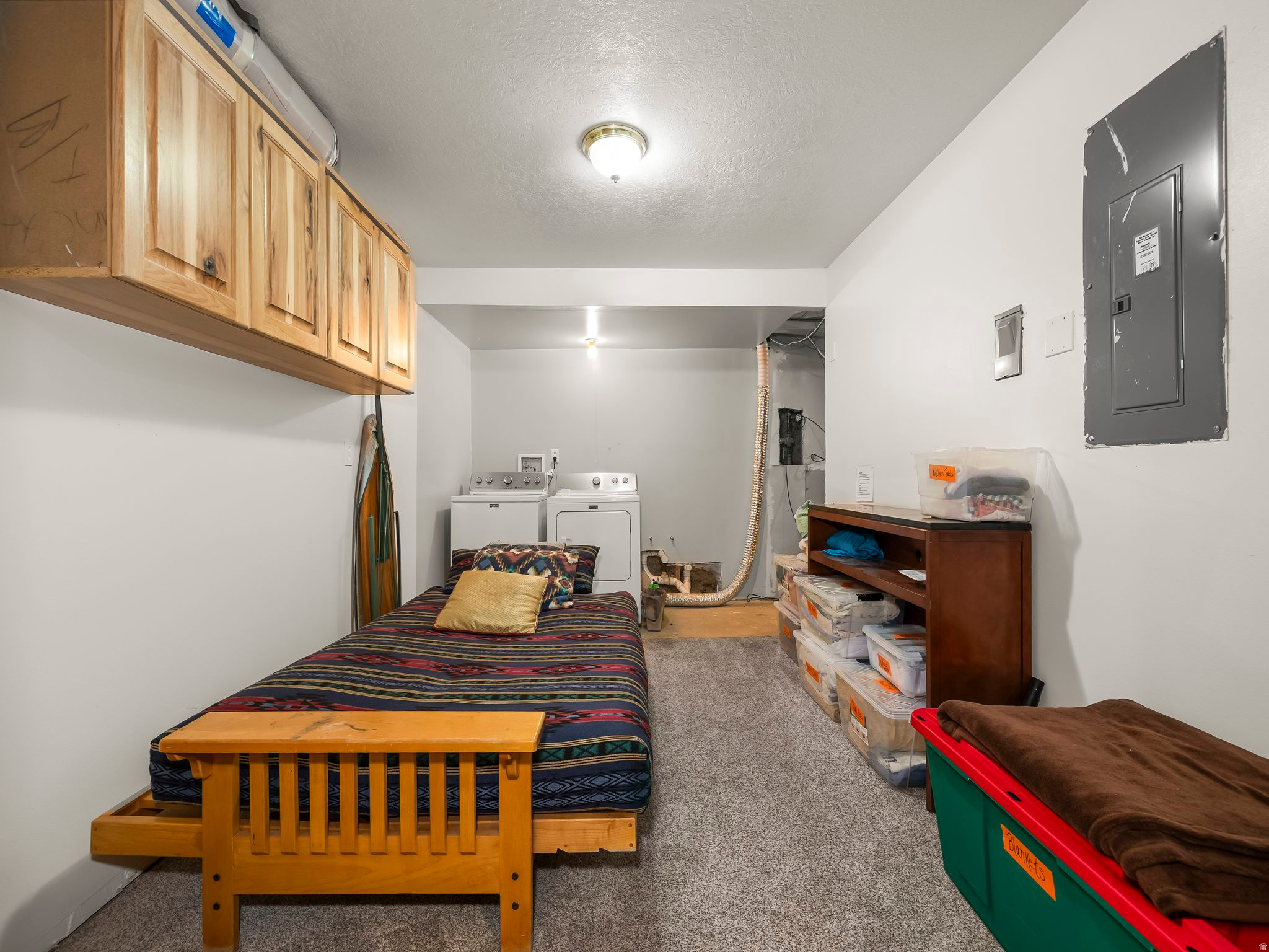 54 ASPEN DR