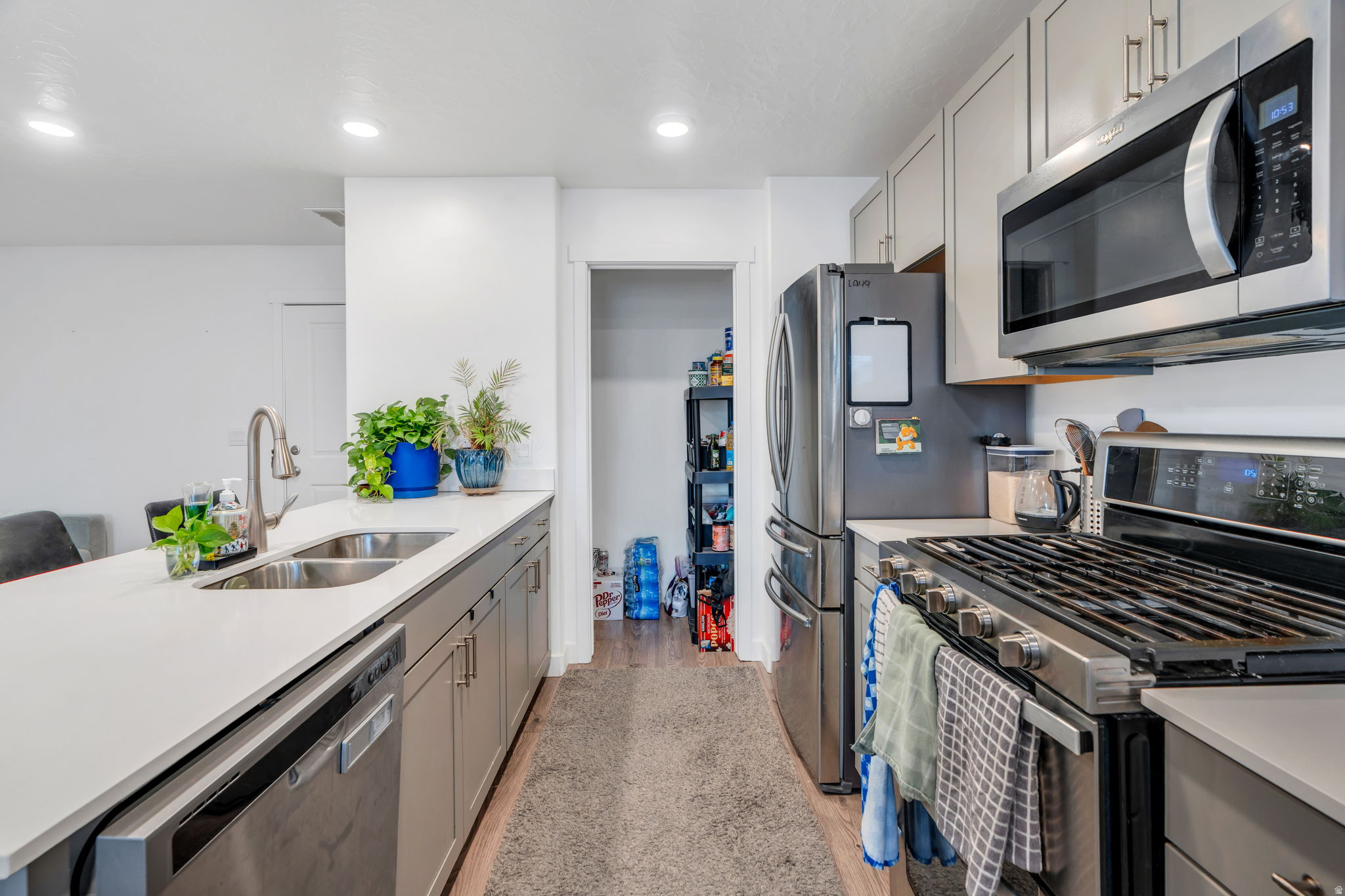 431 N NORTHSHORE DR