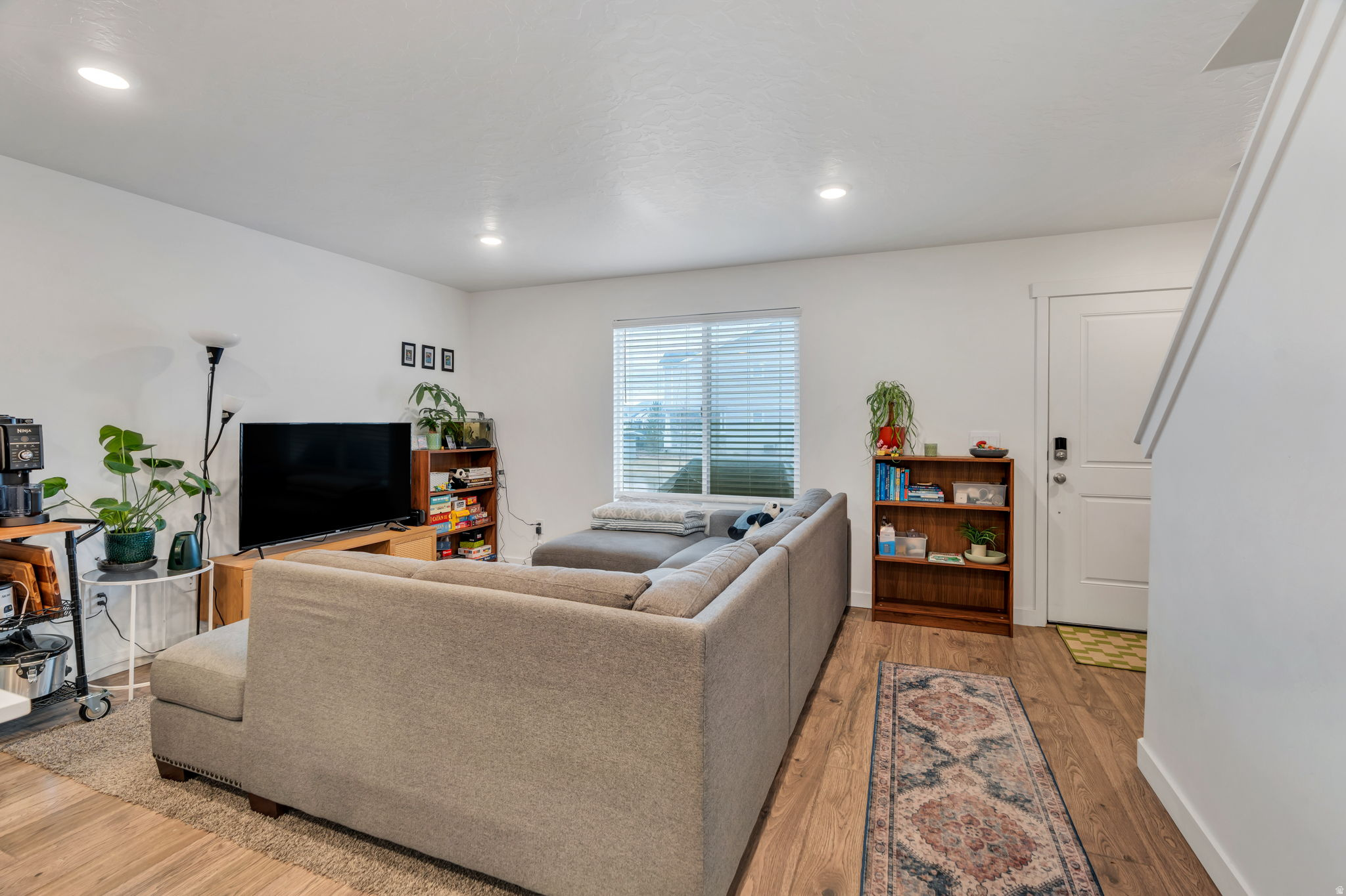 431 N NORTHSHORE DR