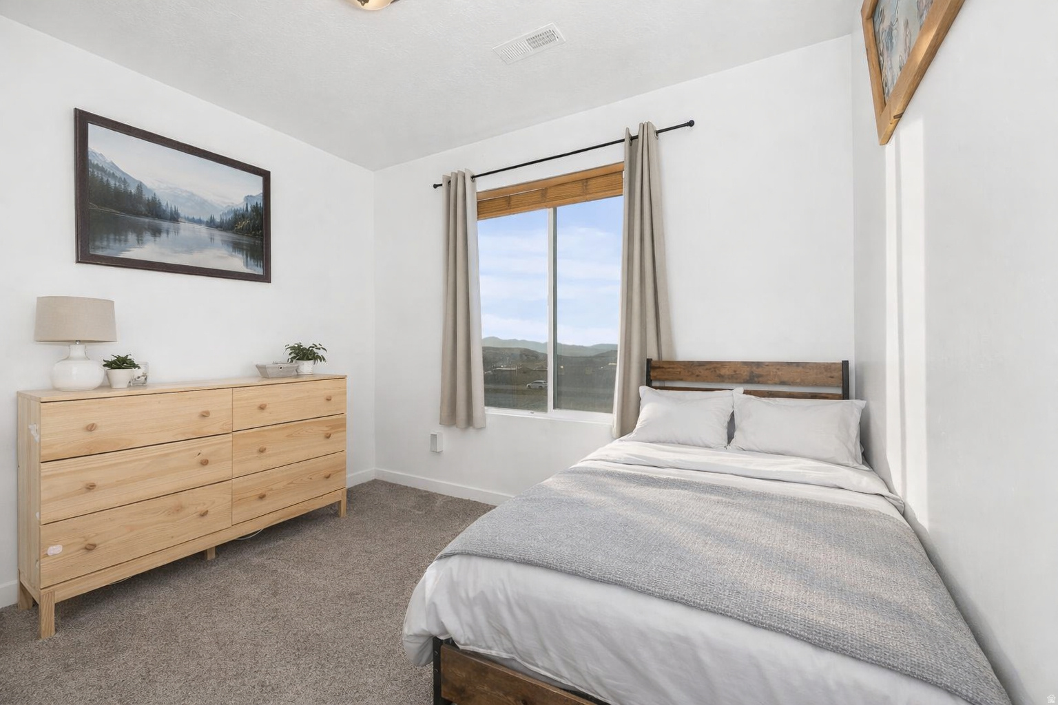 880 S BRUBAKER WAY