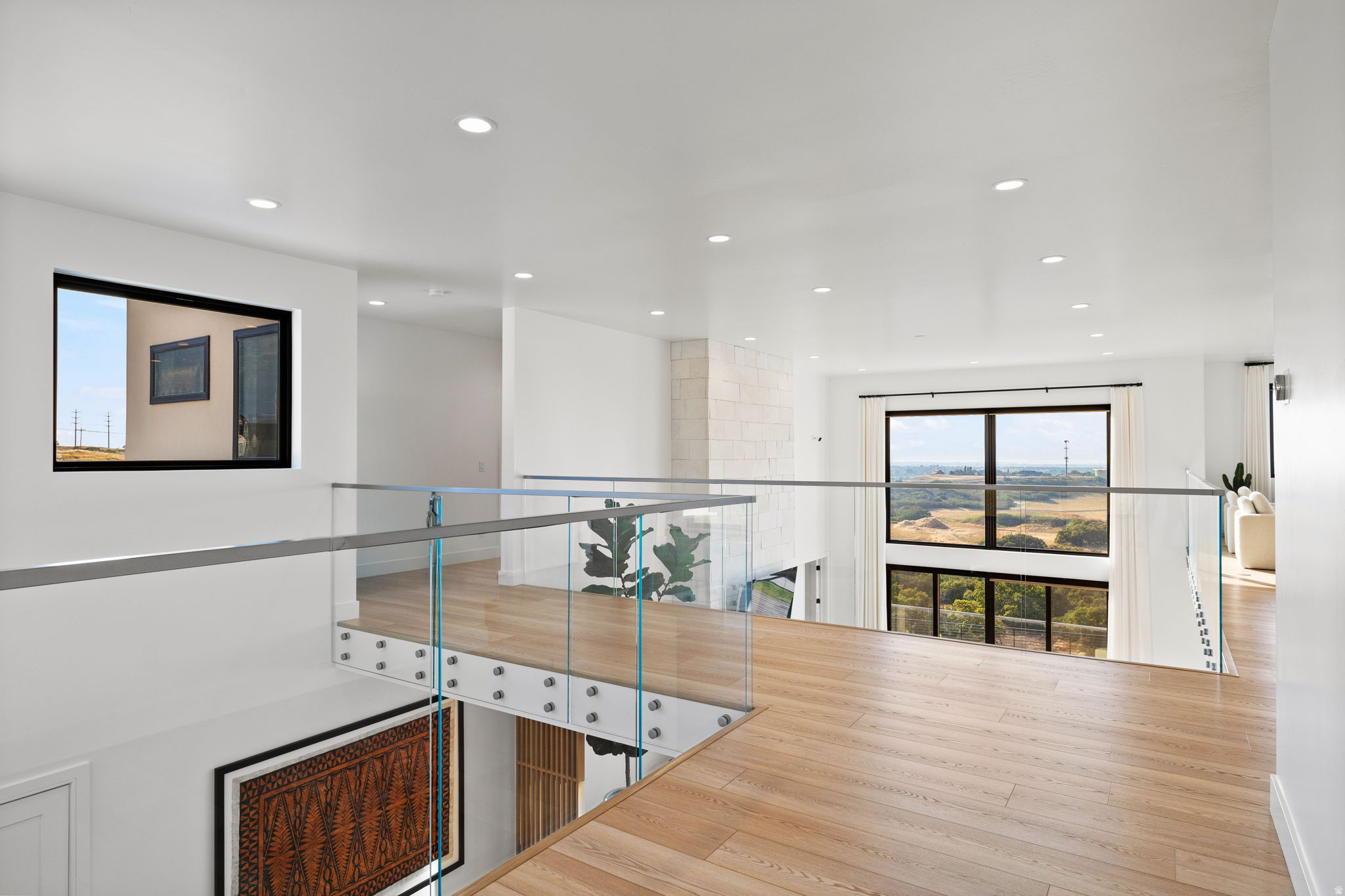343 W BAY DR
